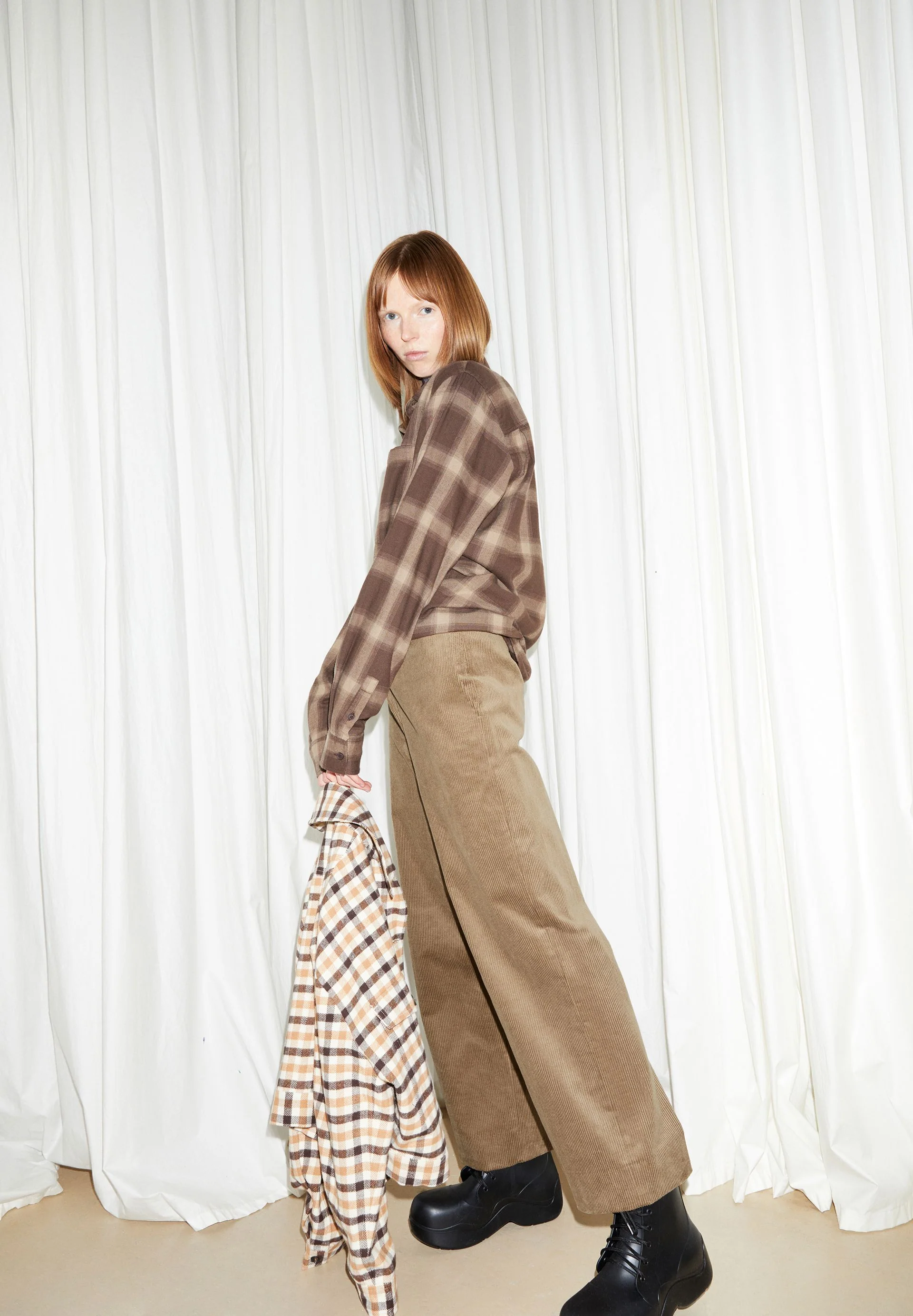 JAALMA CORDUROY | dark sand stone - Image 4