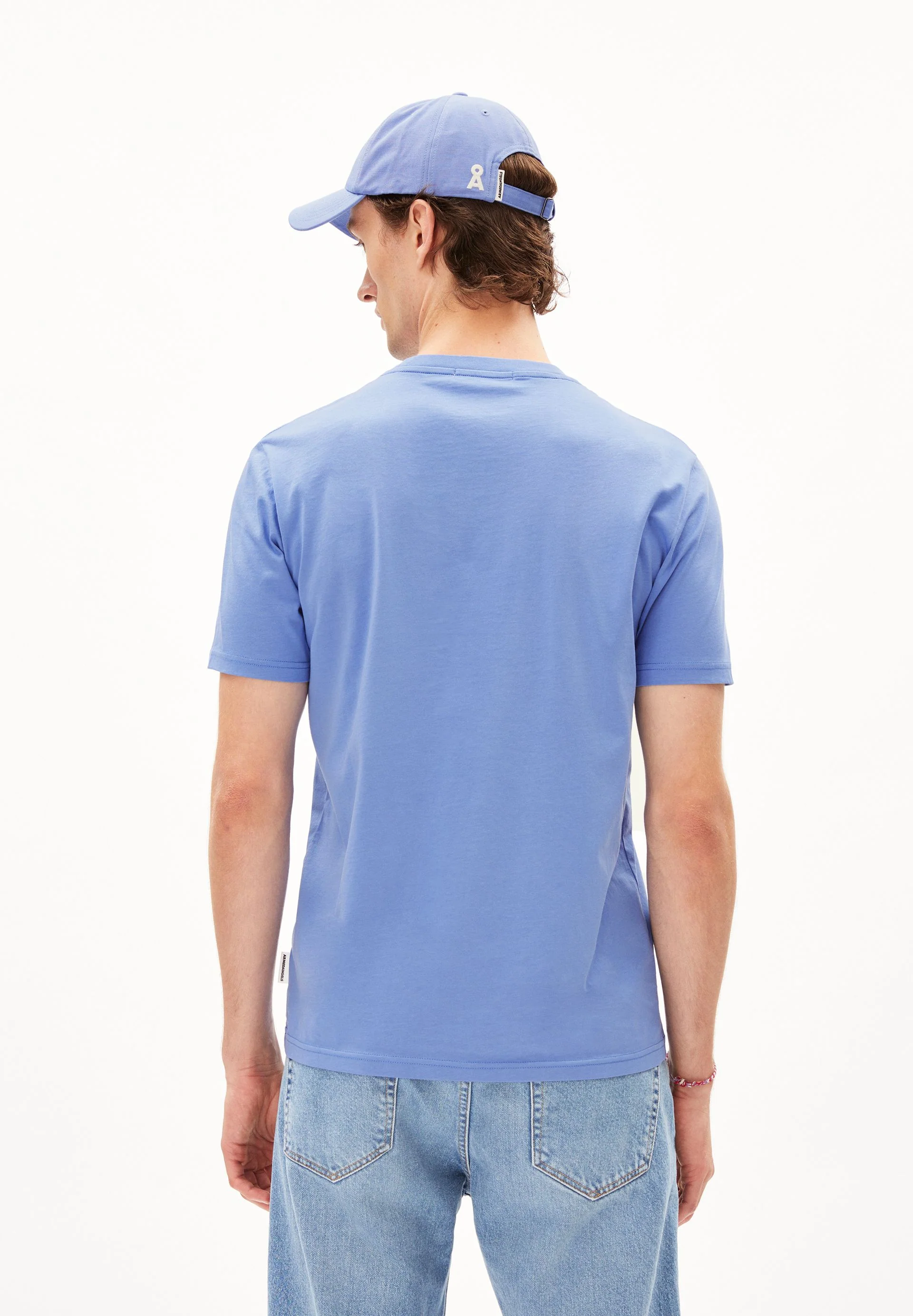 JAAMES T-SHIRT | blue bloom - Image 2