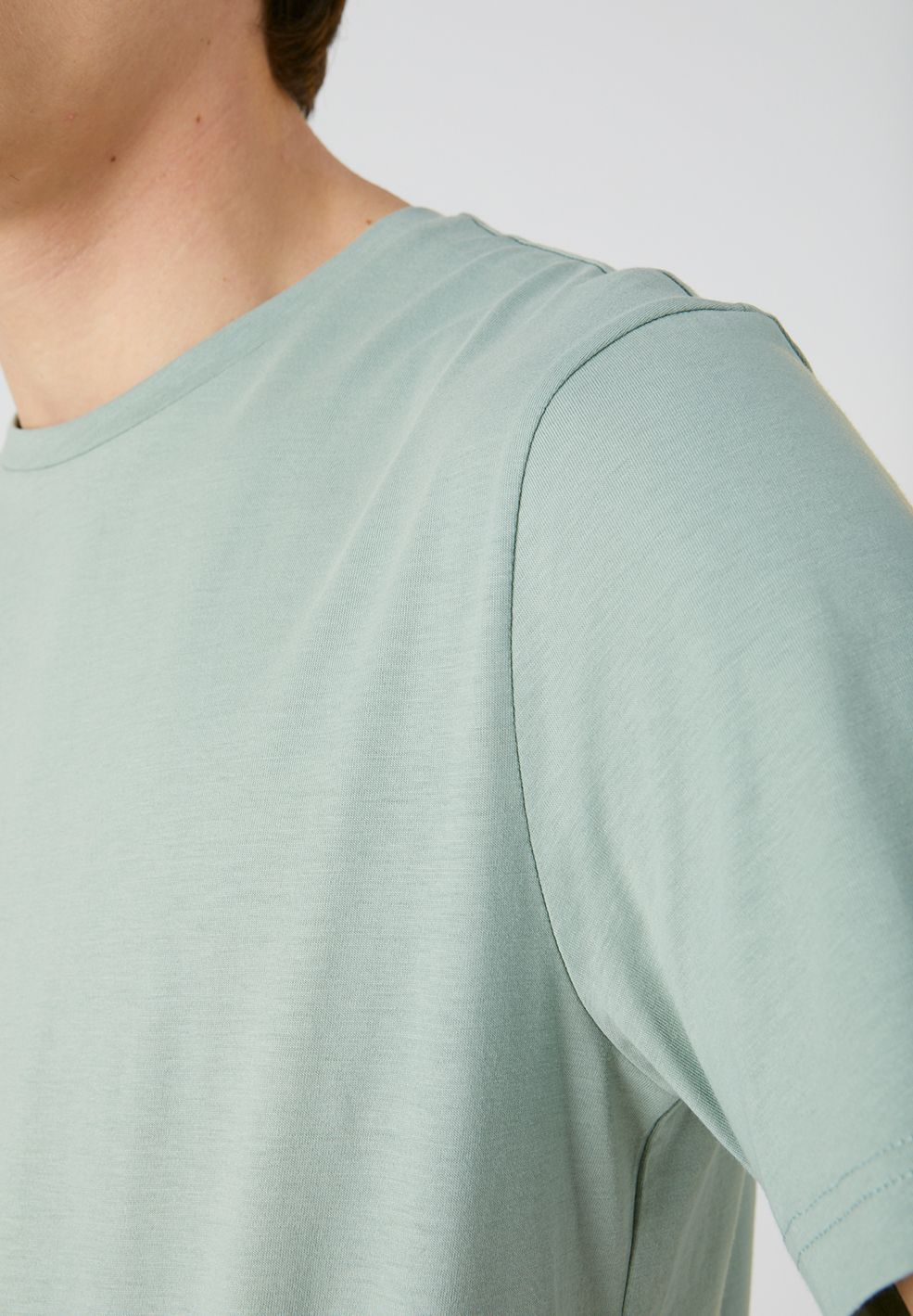 JAAMES T-SHIRT | chinois green - Image 2