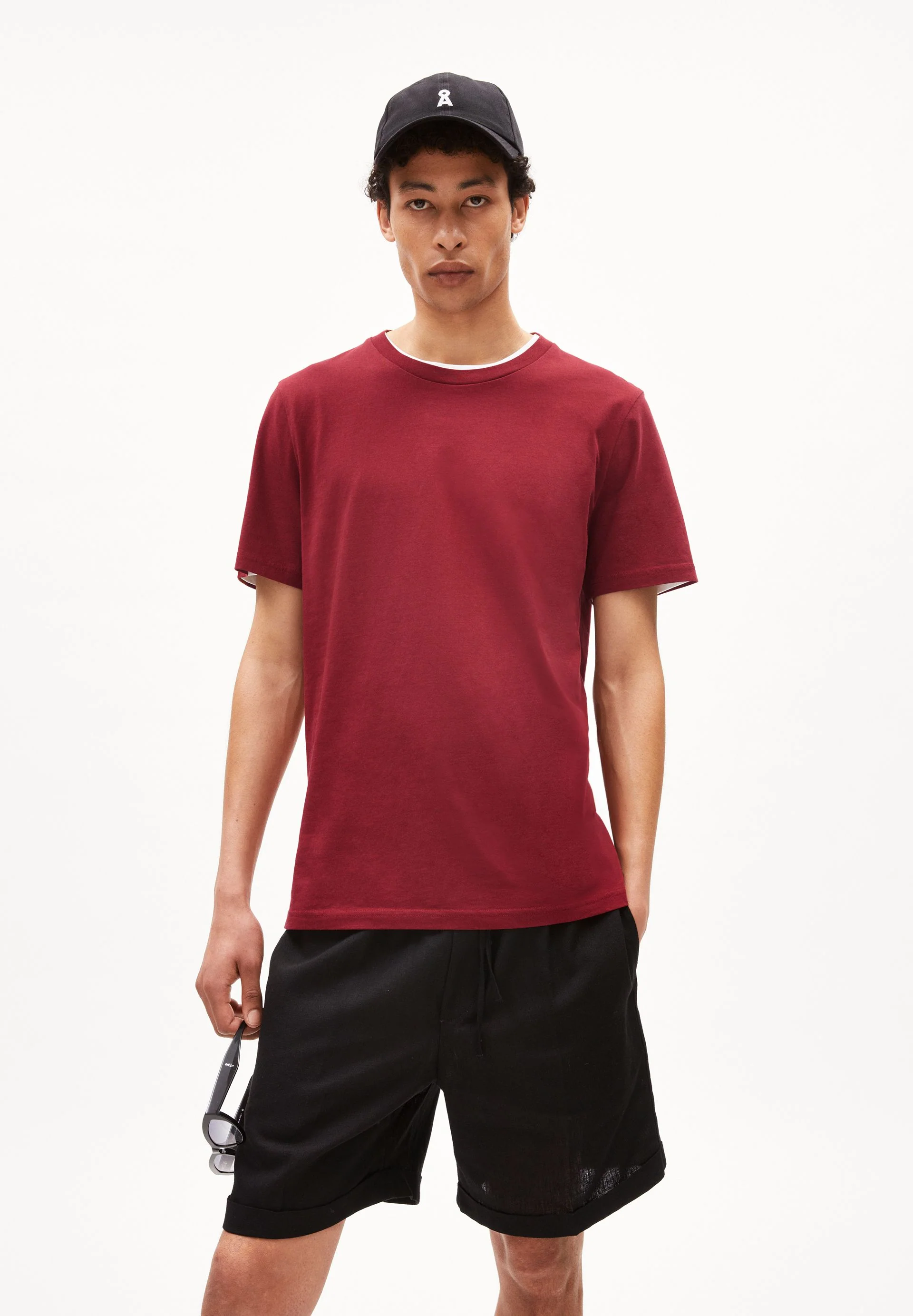 JAAMES T-SHIRT | dark crimson - Image 2