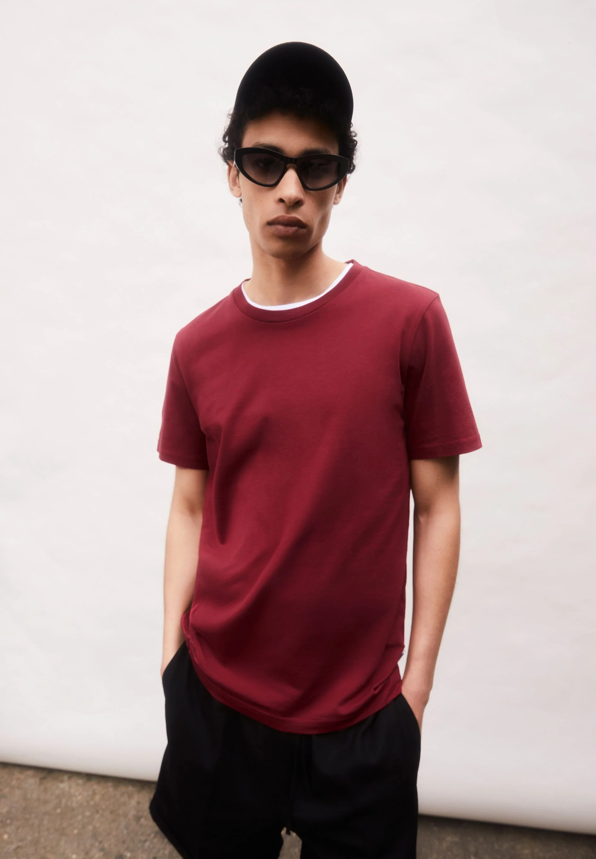 JAAMES T-SHIRT | dark crimson - Image 4