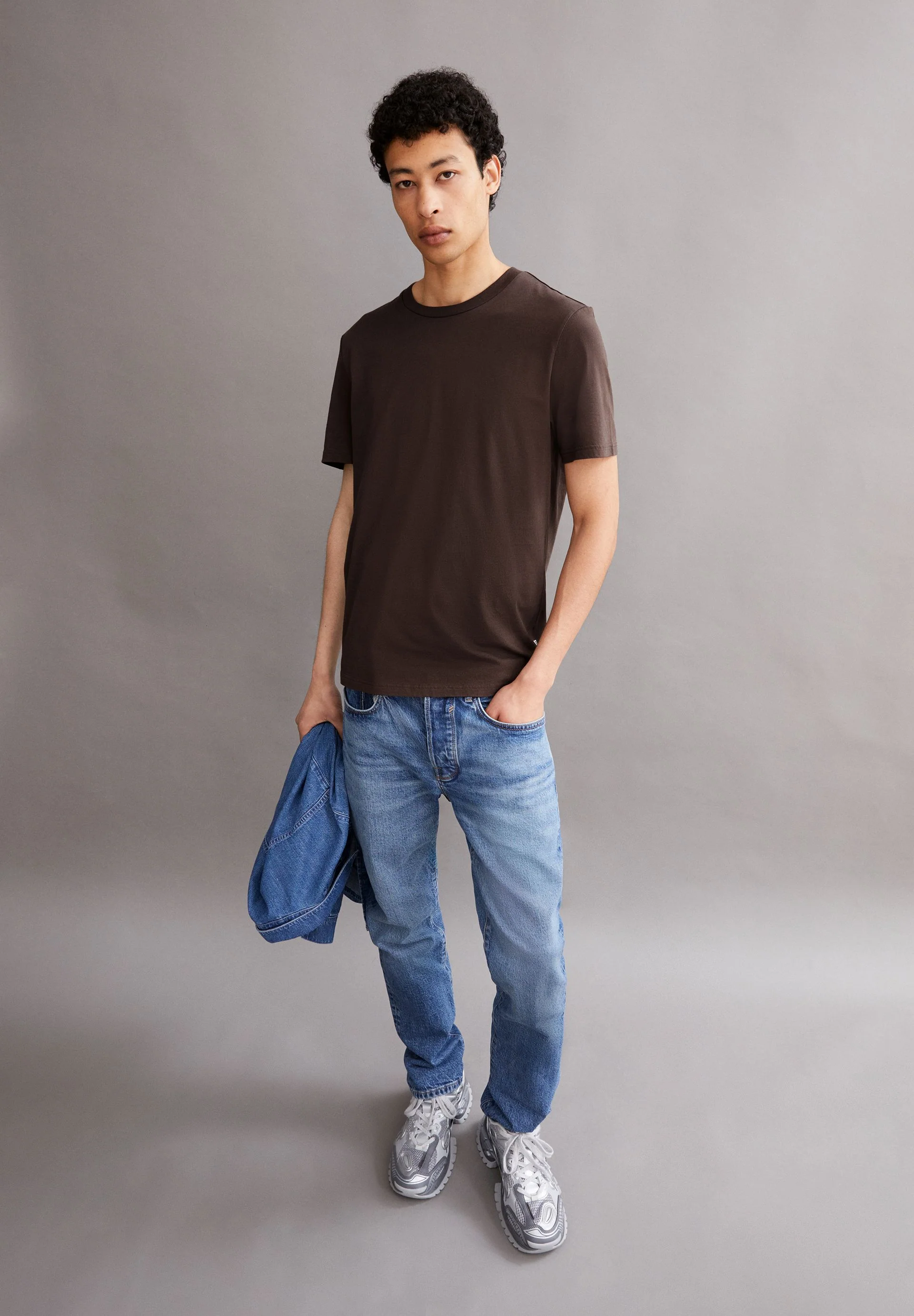JAAMES T-SHIRT | earth - Image 4