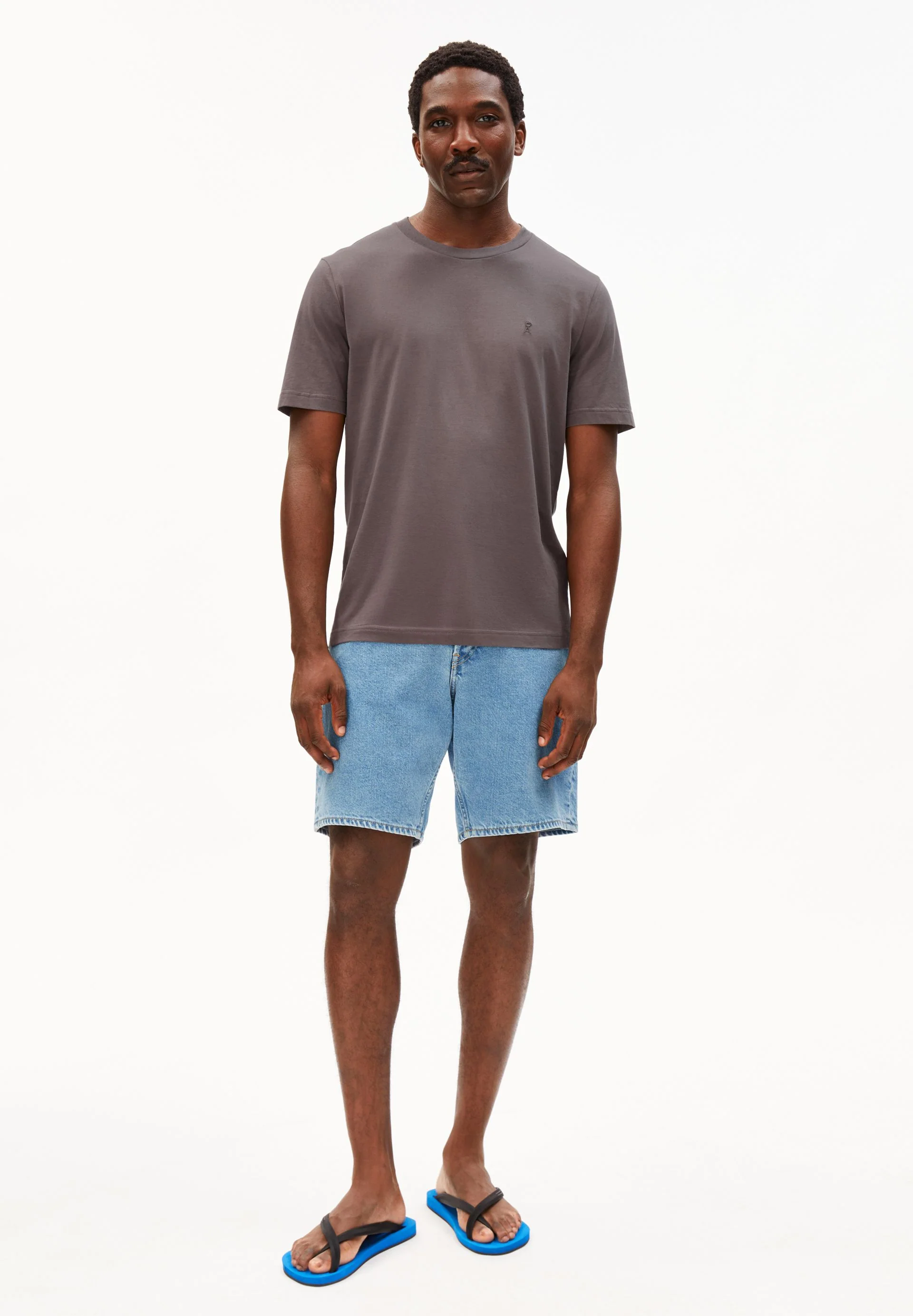 JAAMES T-SHIRT | granit - Image 5