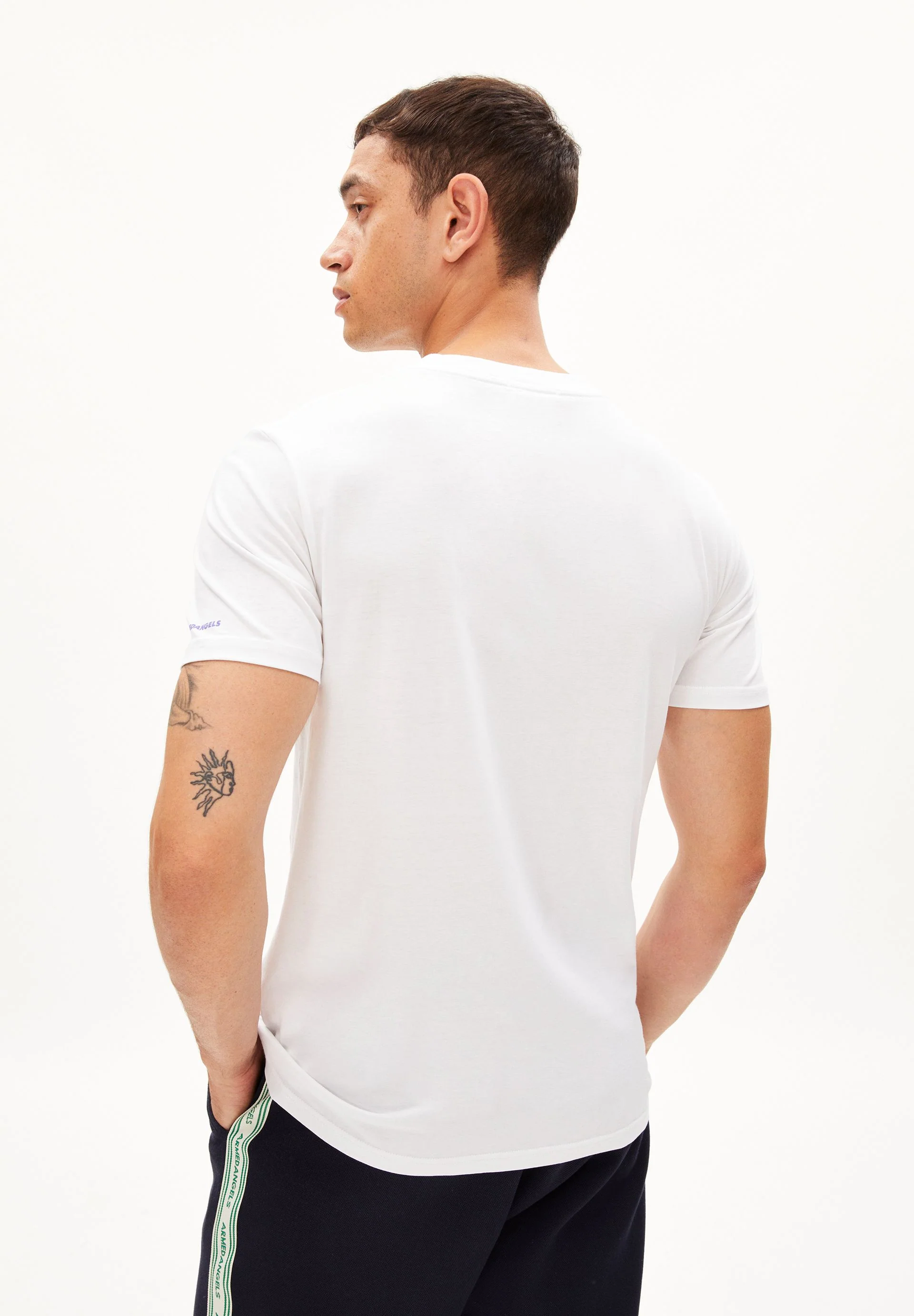 JAAMES HUMAN | white - Image 2
