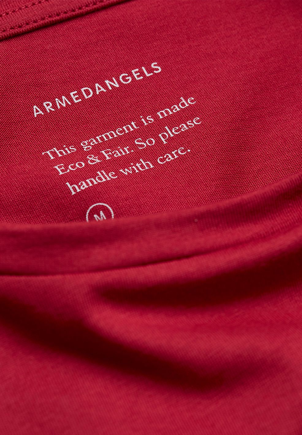 JAAMES T-SHIRT | intense red - Image 4
