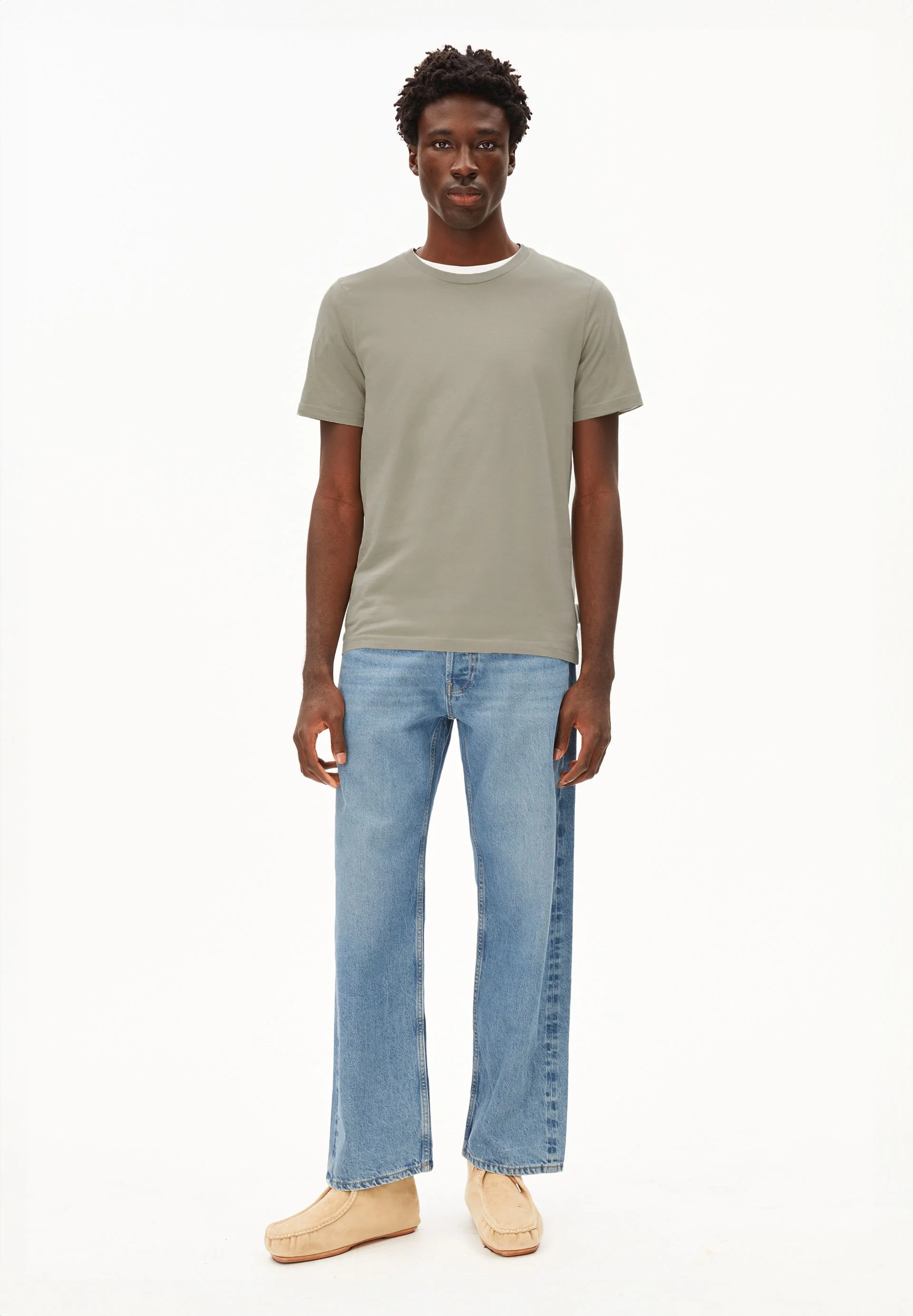 JAAMES T-SHIRT | light sage - Image 5