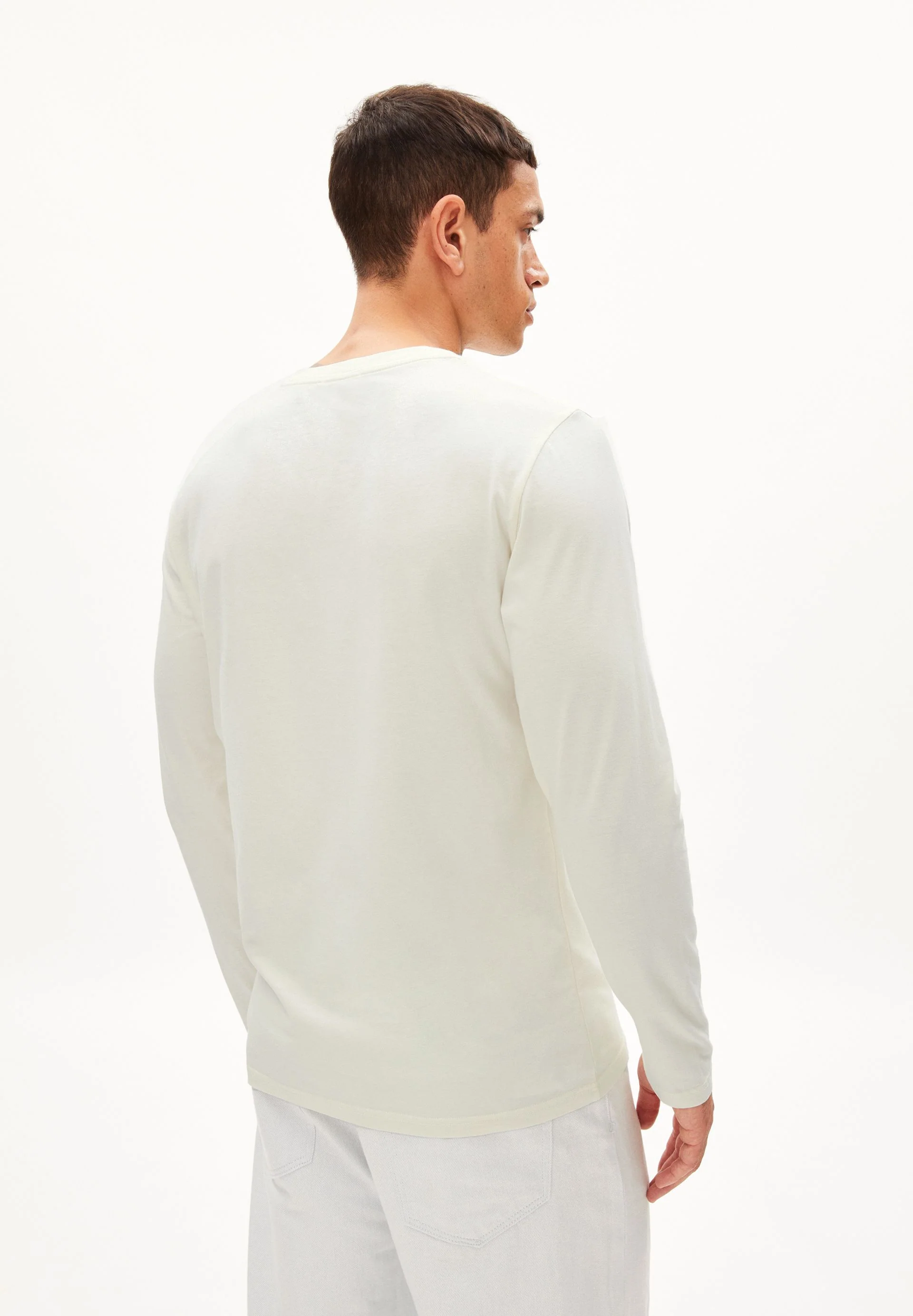 JAAMES LONGSLEEVE | oatmilk - Image 2