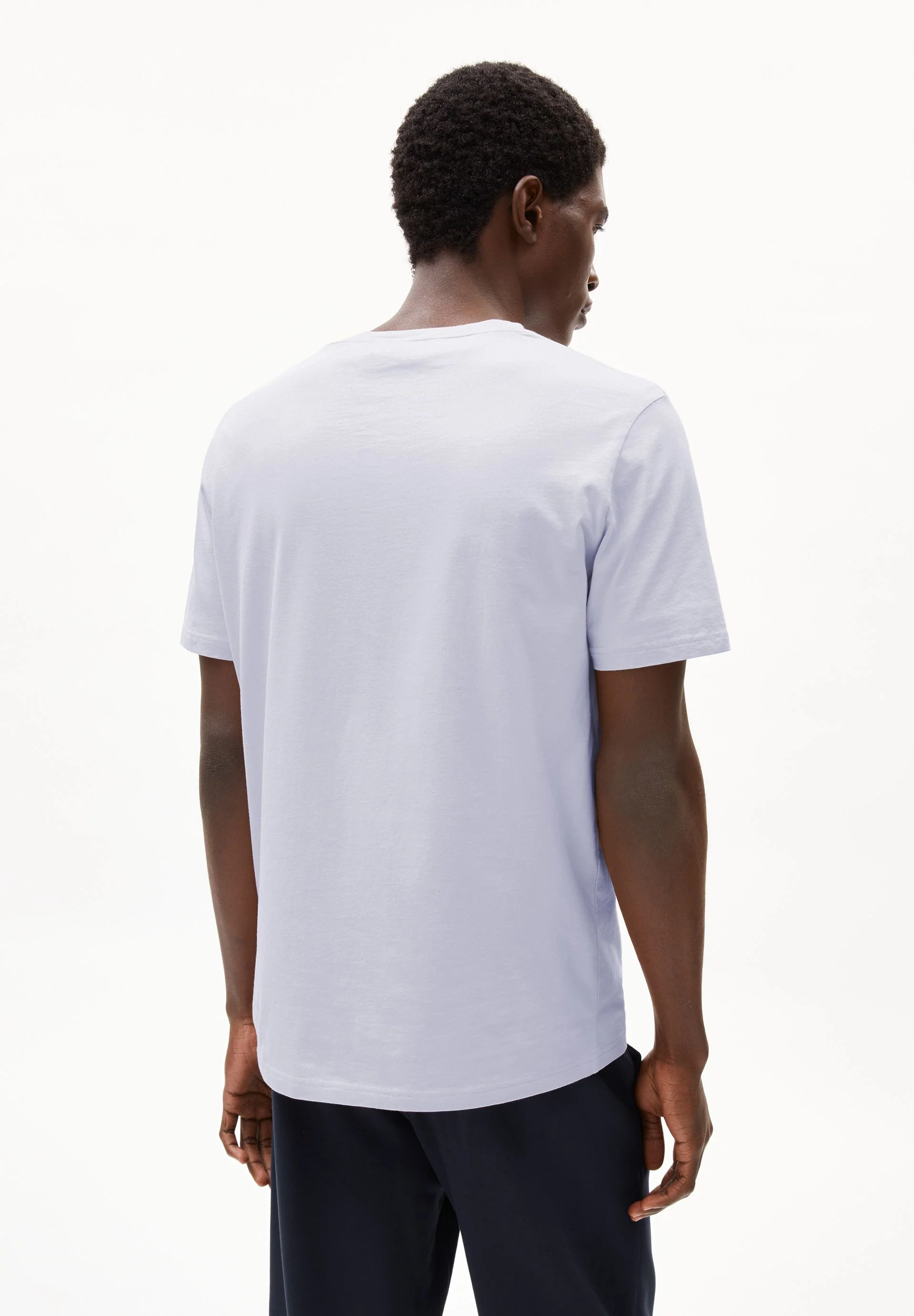 JAAMES T-SHIRT | misty morning - Image 2
