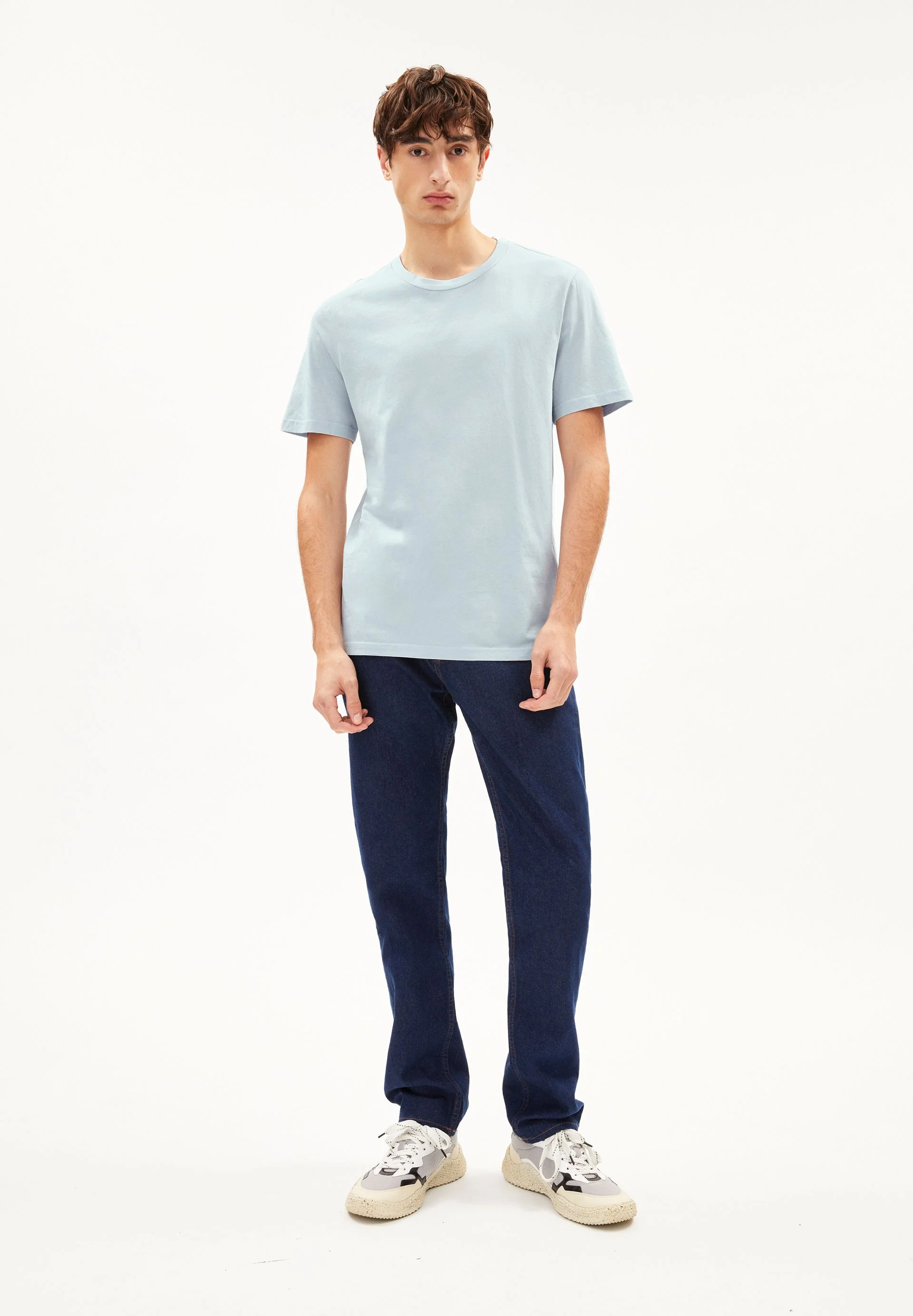 JAAMES T-SHIRT | morning sky - Image 5