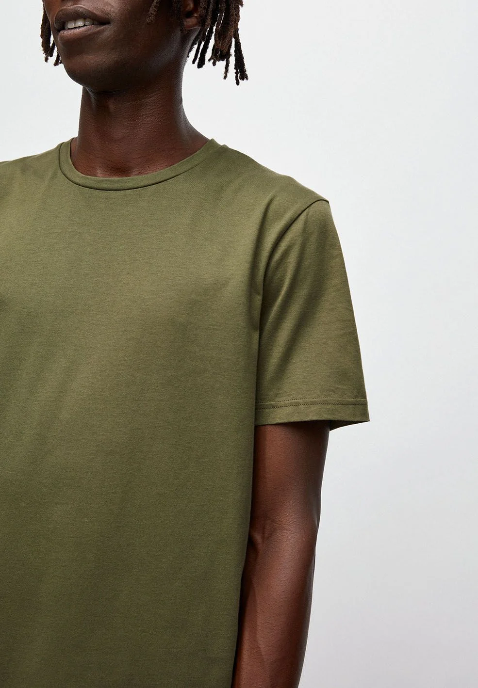JAAMES T-SHIRT | moss - Image 2