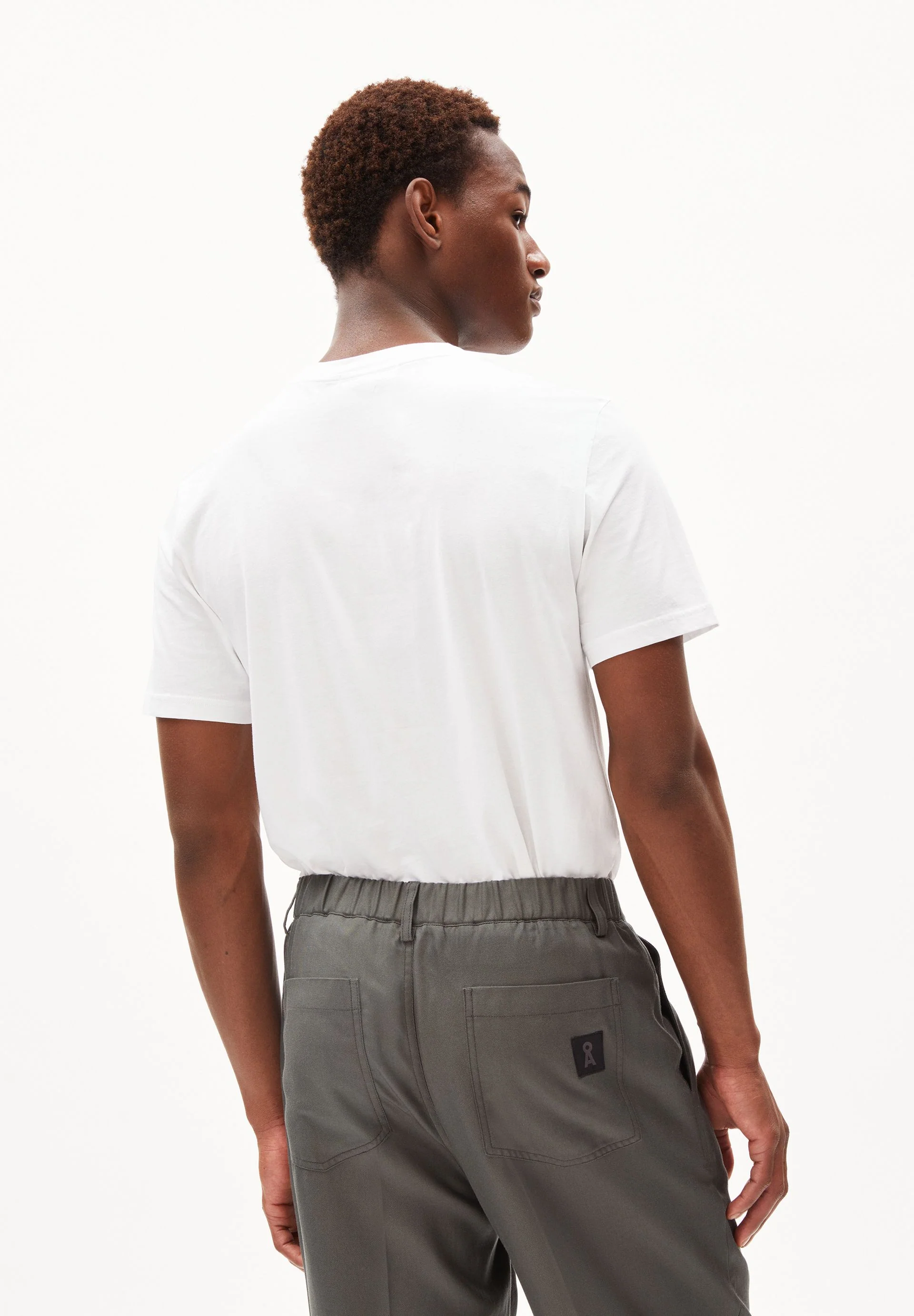 JAAMES PLAANET | white - Image 2