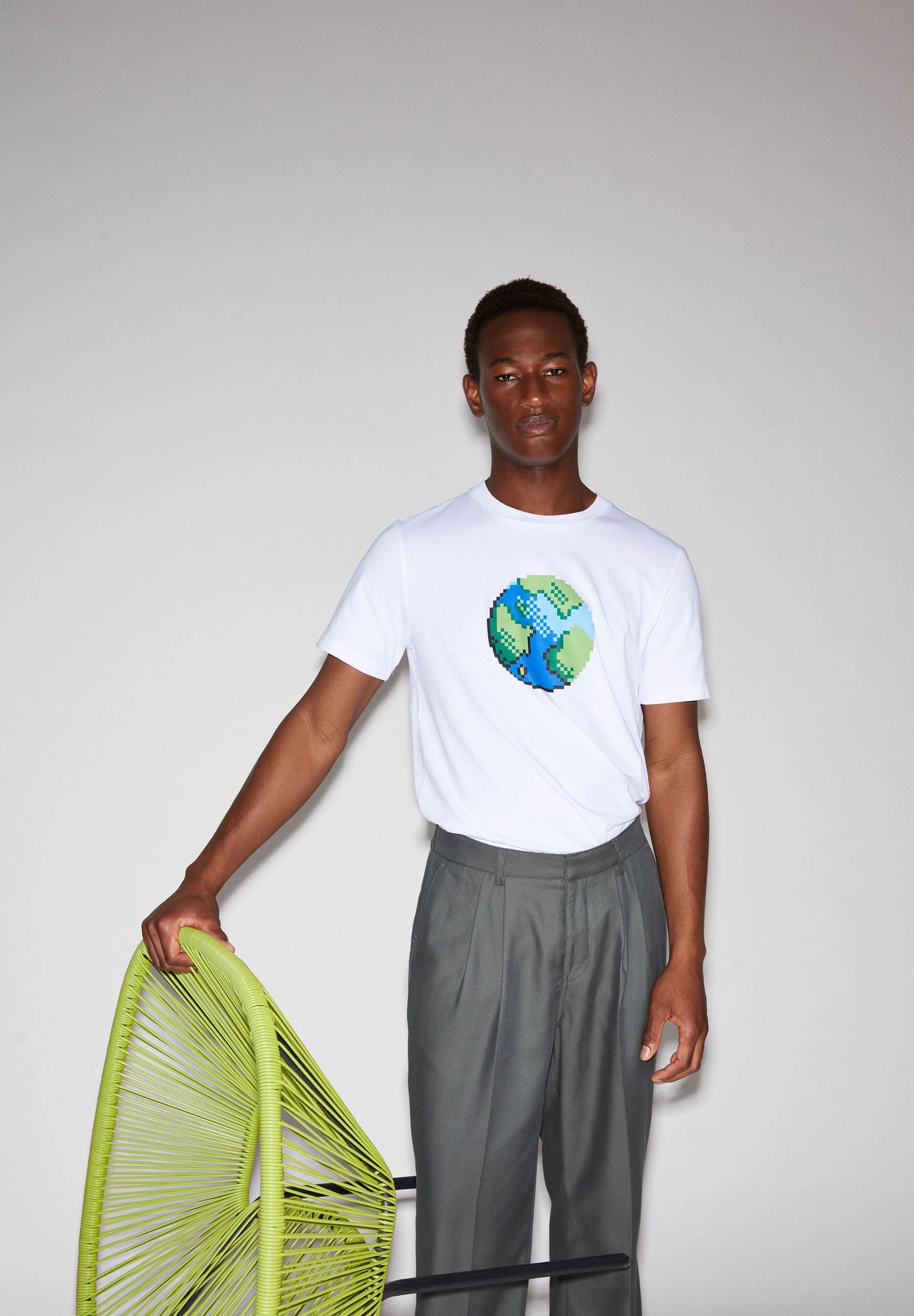 JAAMES PLAANET | white - Image 4