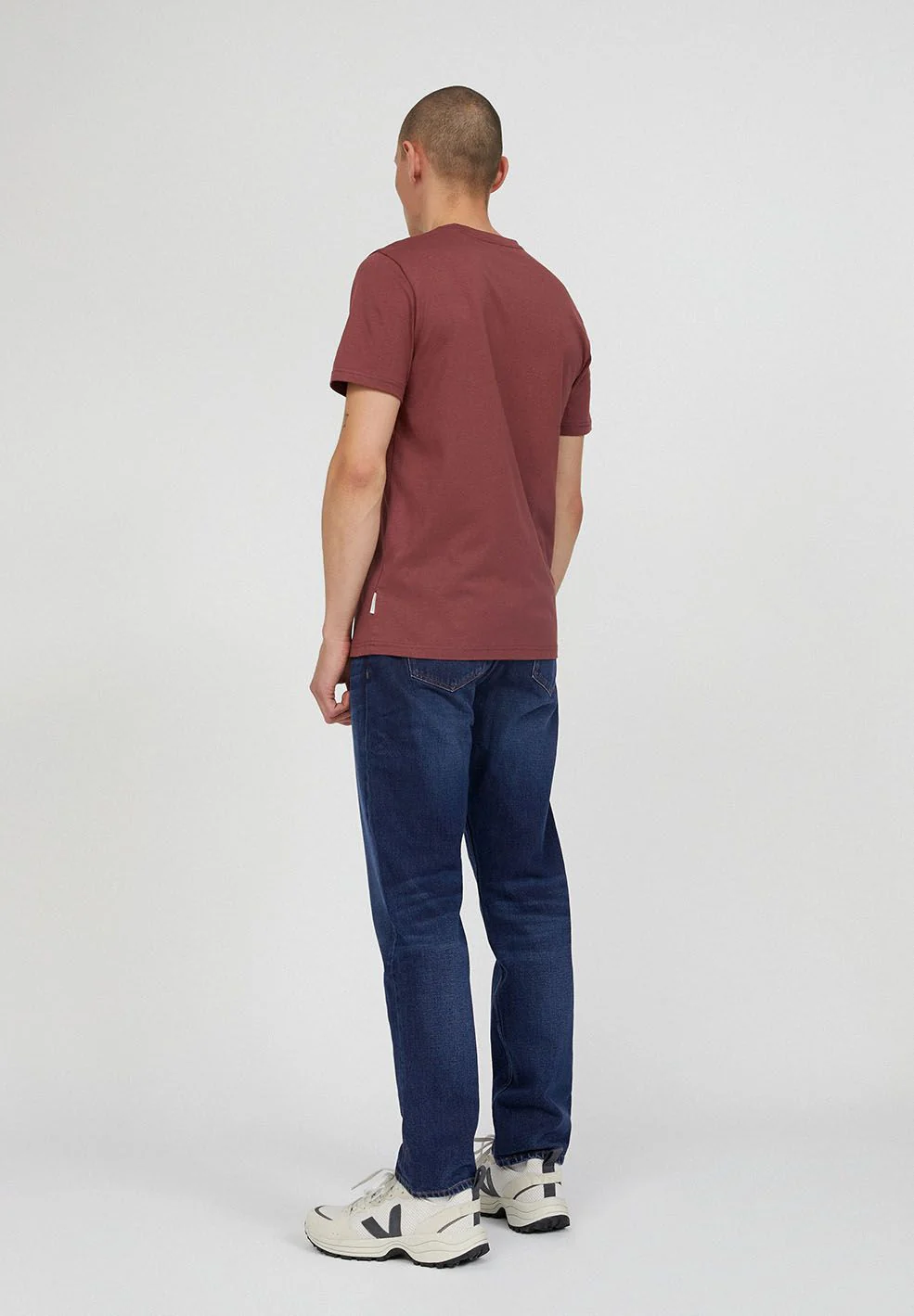 JAAMES T-SHIRT | sable red - Image 2