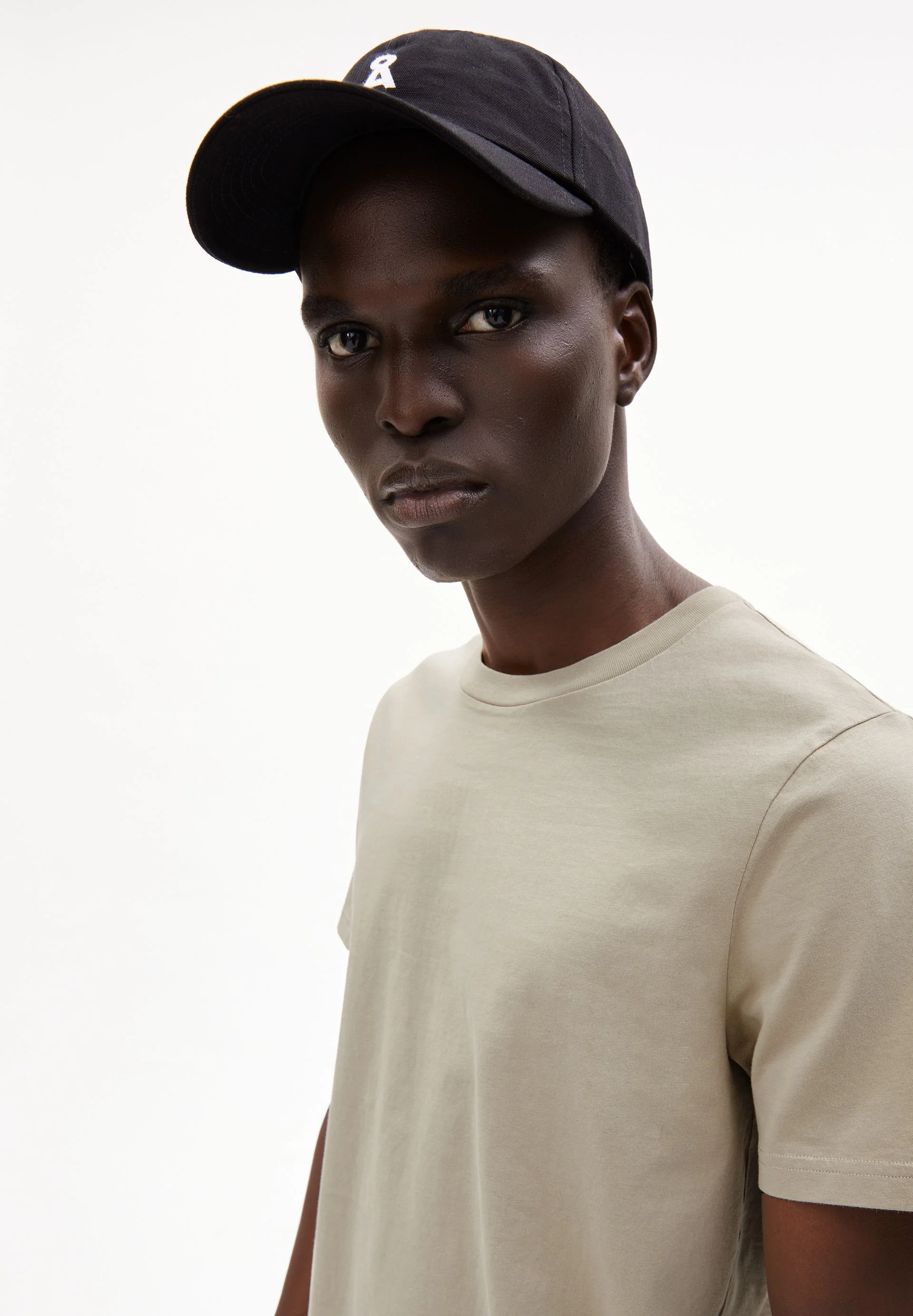 JAAMES T-SHIRT | sandstone - Image 3