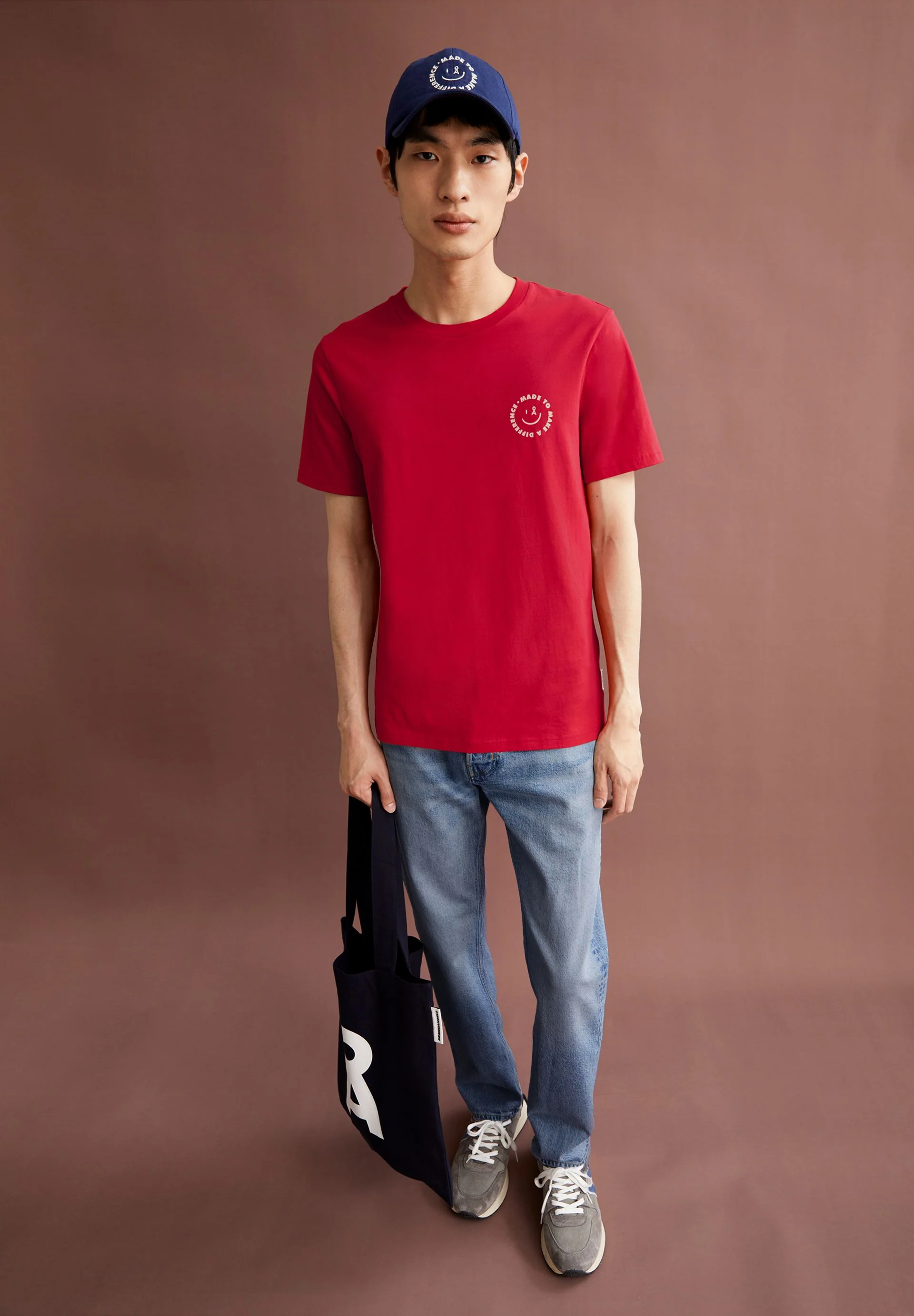 JAAMES SMILEY T-SHIRT | scarlet red - Image 4