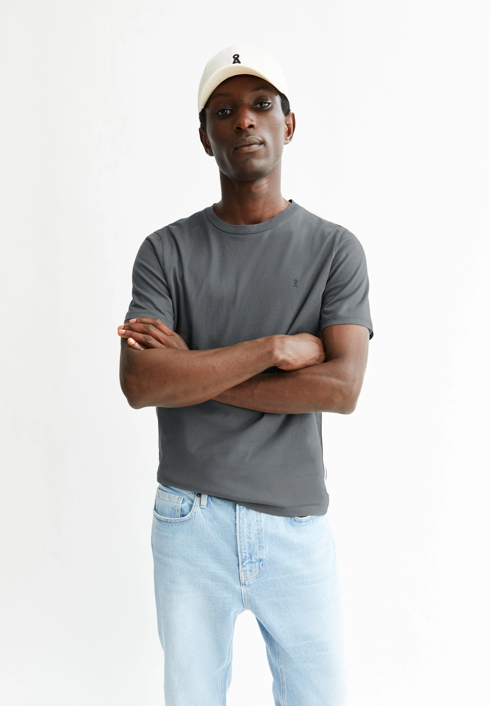 JAAMES T-SHIRT | space steel - Image 4