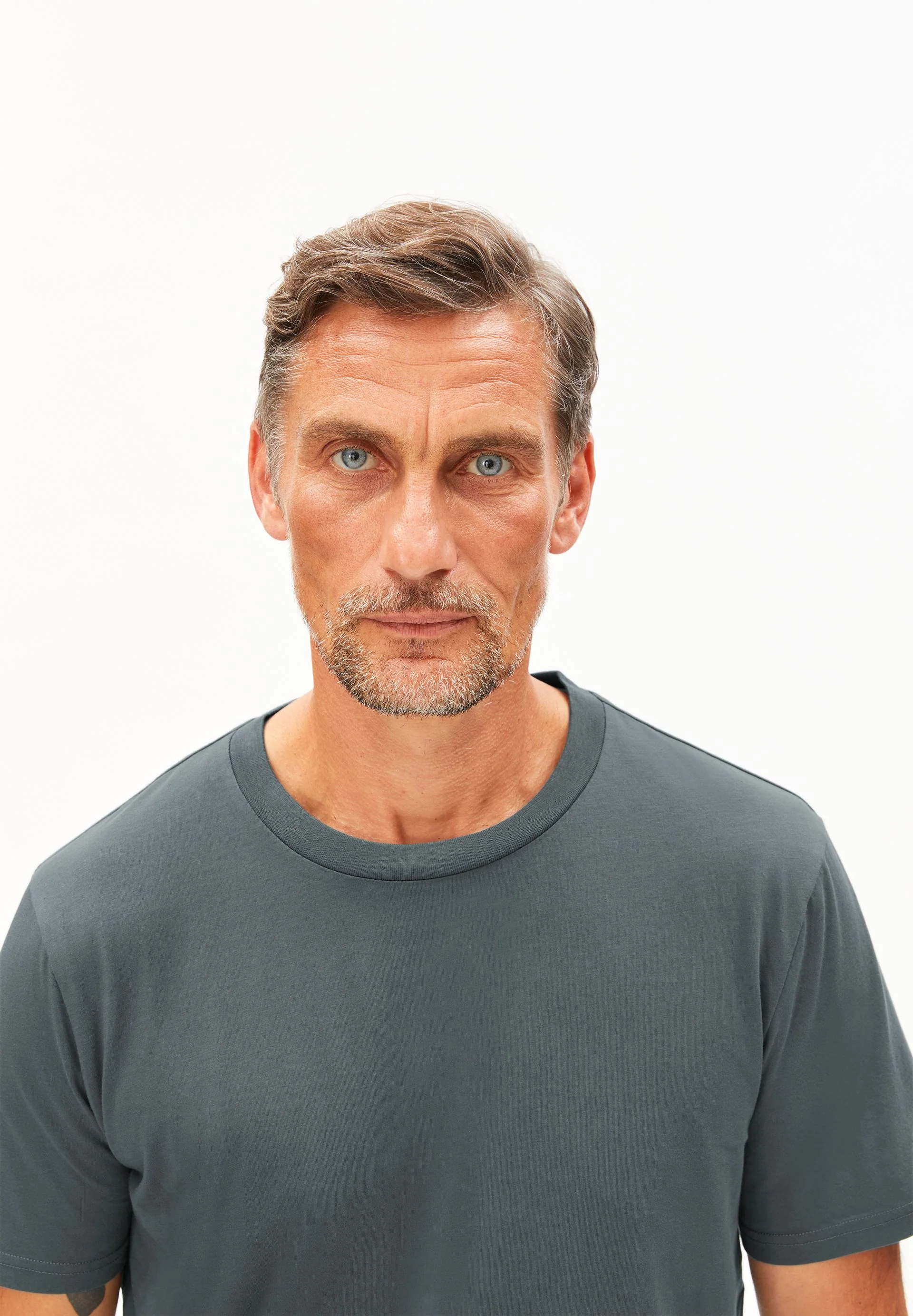 JAAMES T-SHIRT | space steel - Image 3
