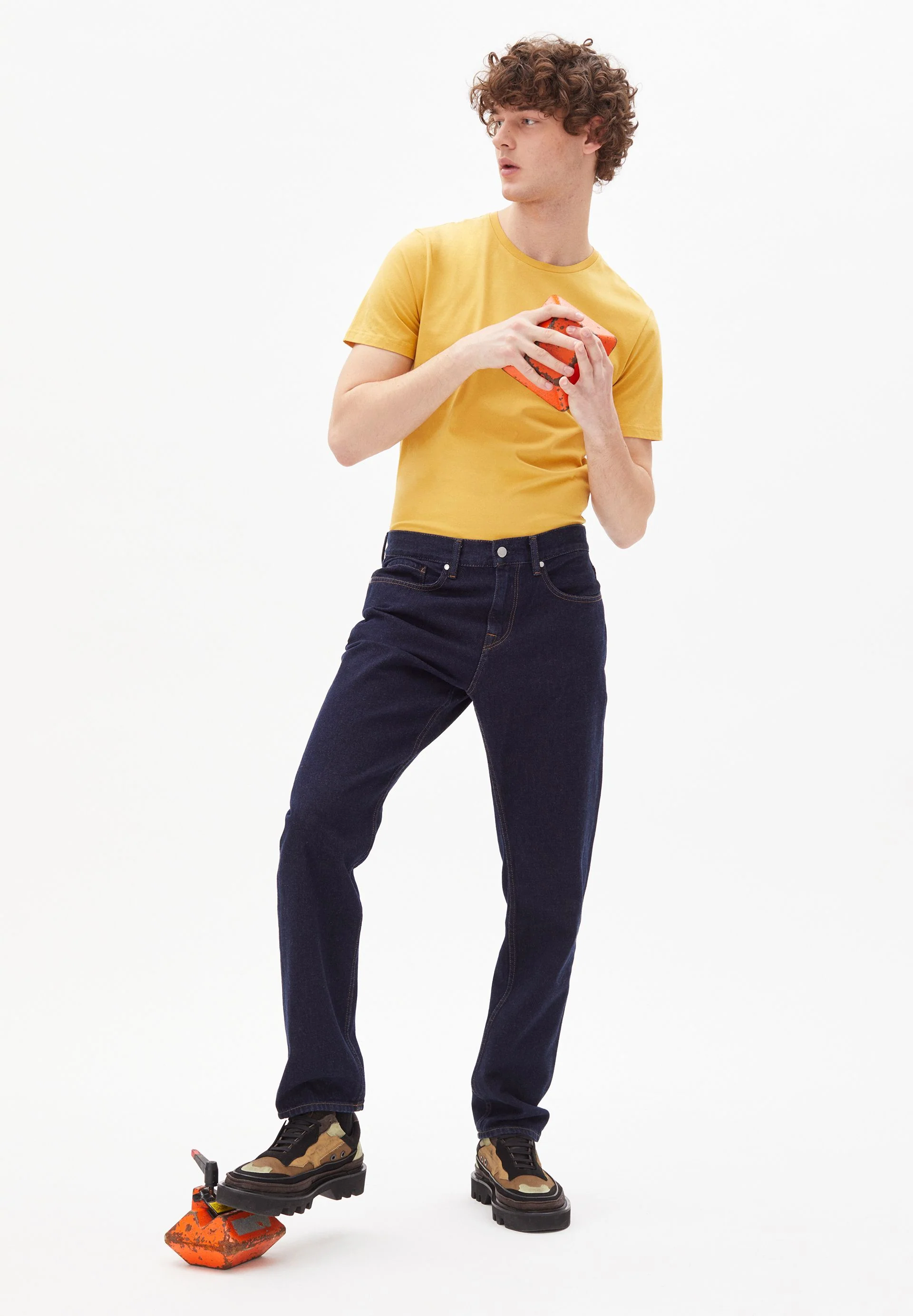 JAAMES T-SHIRT | winter light - Image 3