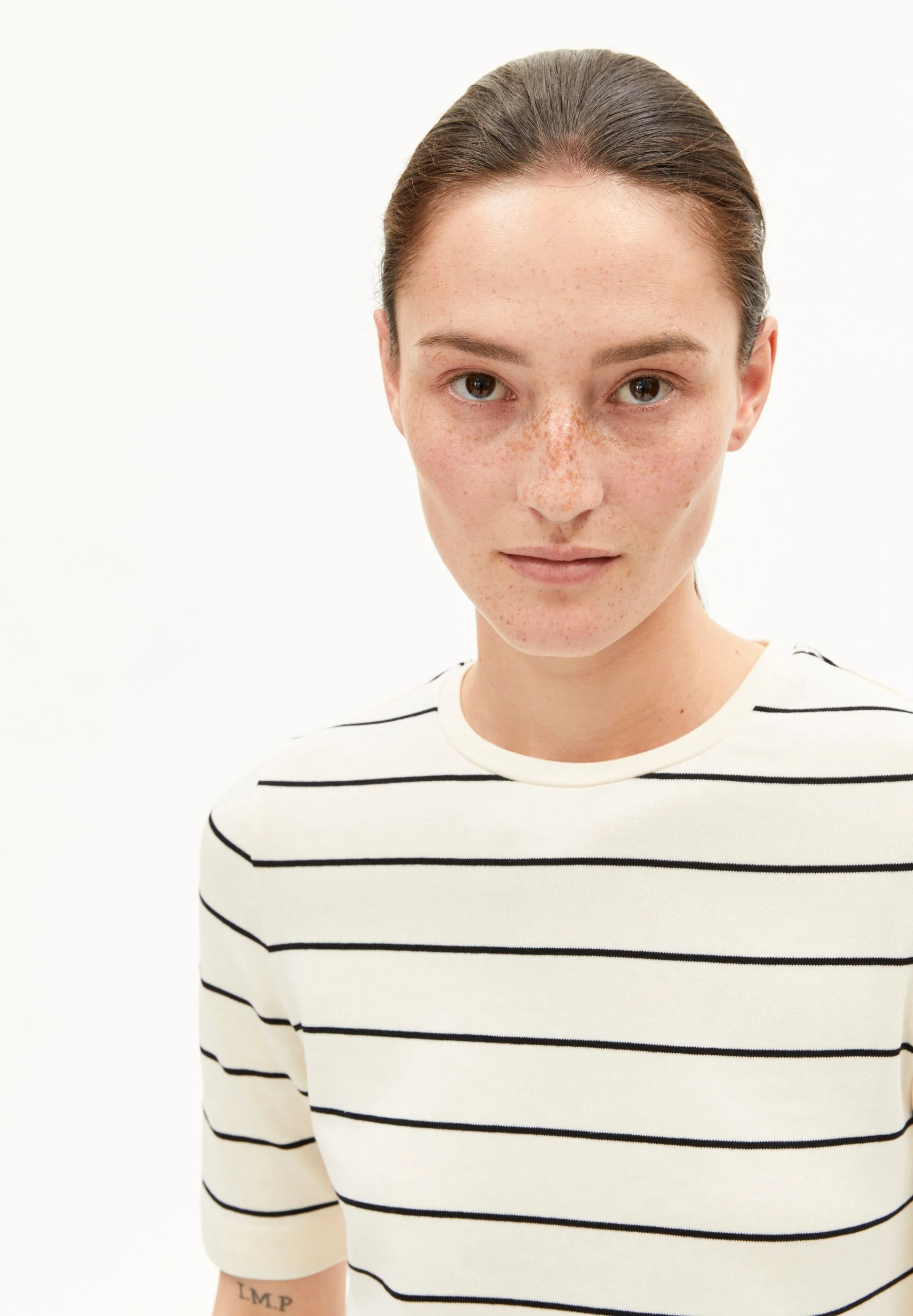 JAANISARA GESTREIFTES T-SHIRT | oatmilk-black - Image 3