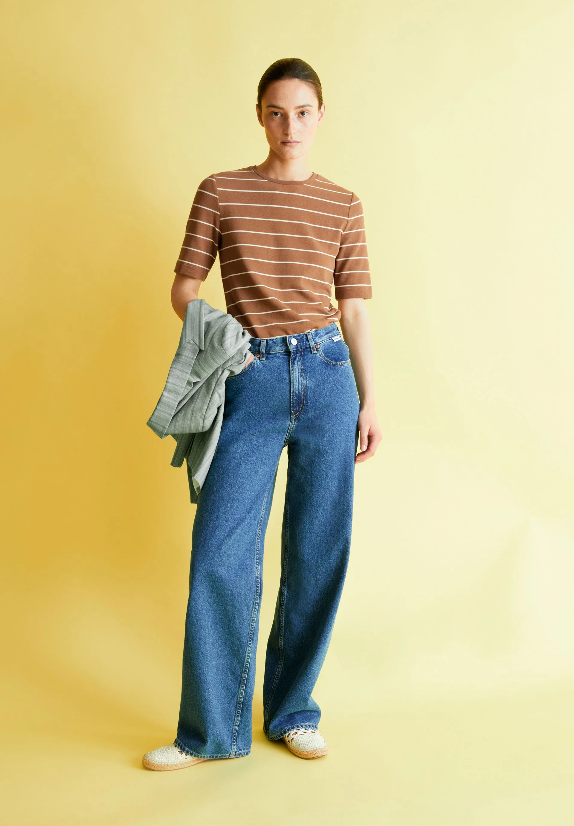 JAANISARA GESTREIFTES T-SHIRT | pale umber-oatmilk - Image 4