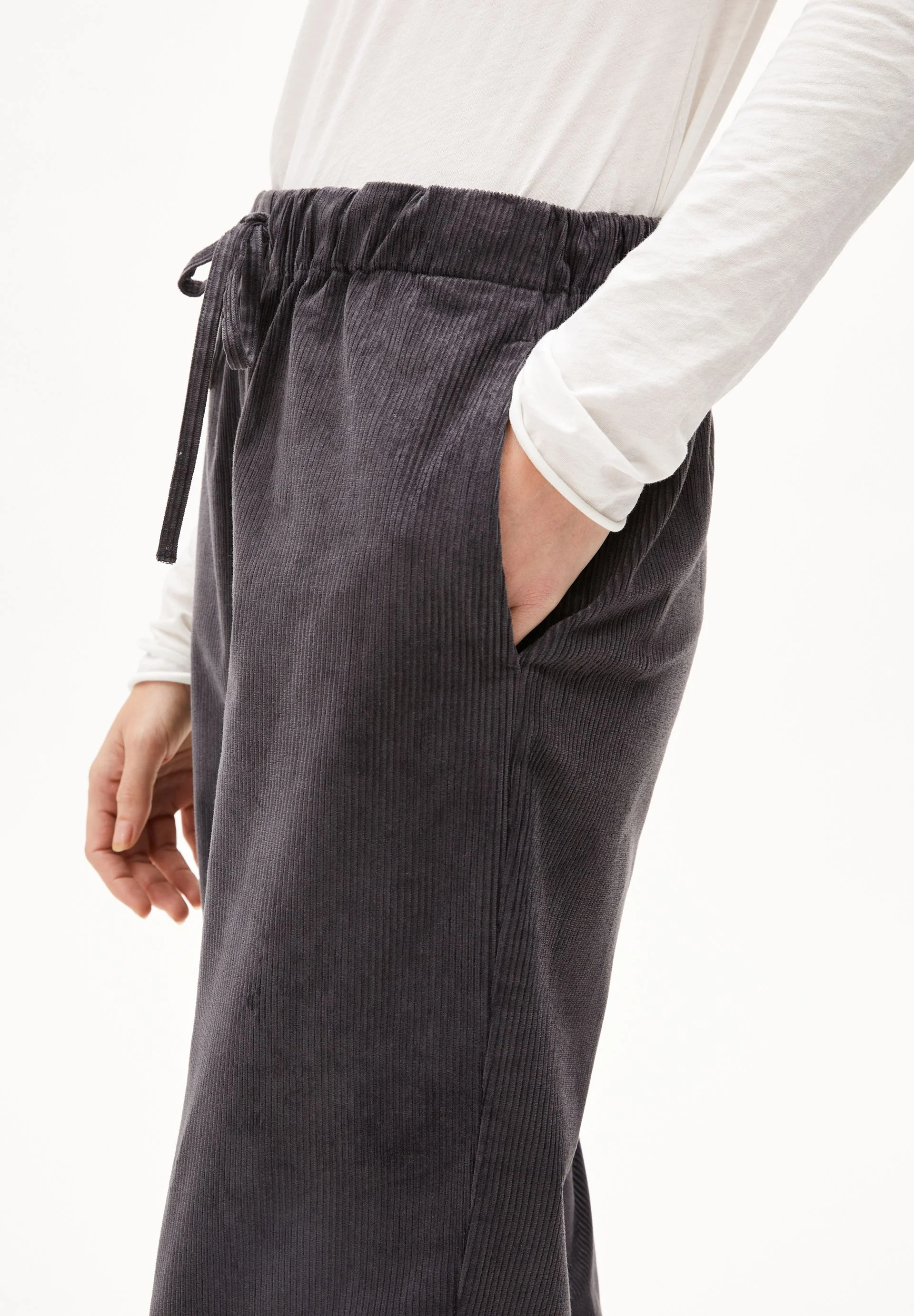 JAIMILAA CORDHOSE | dark steel - Image 3