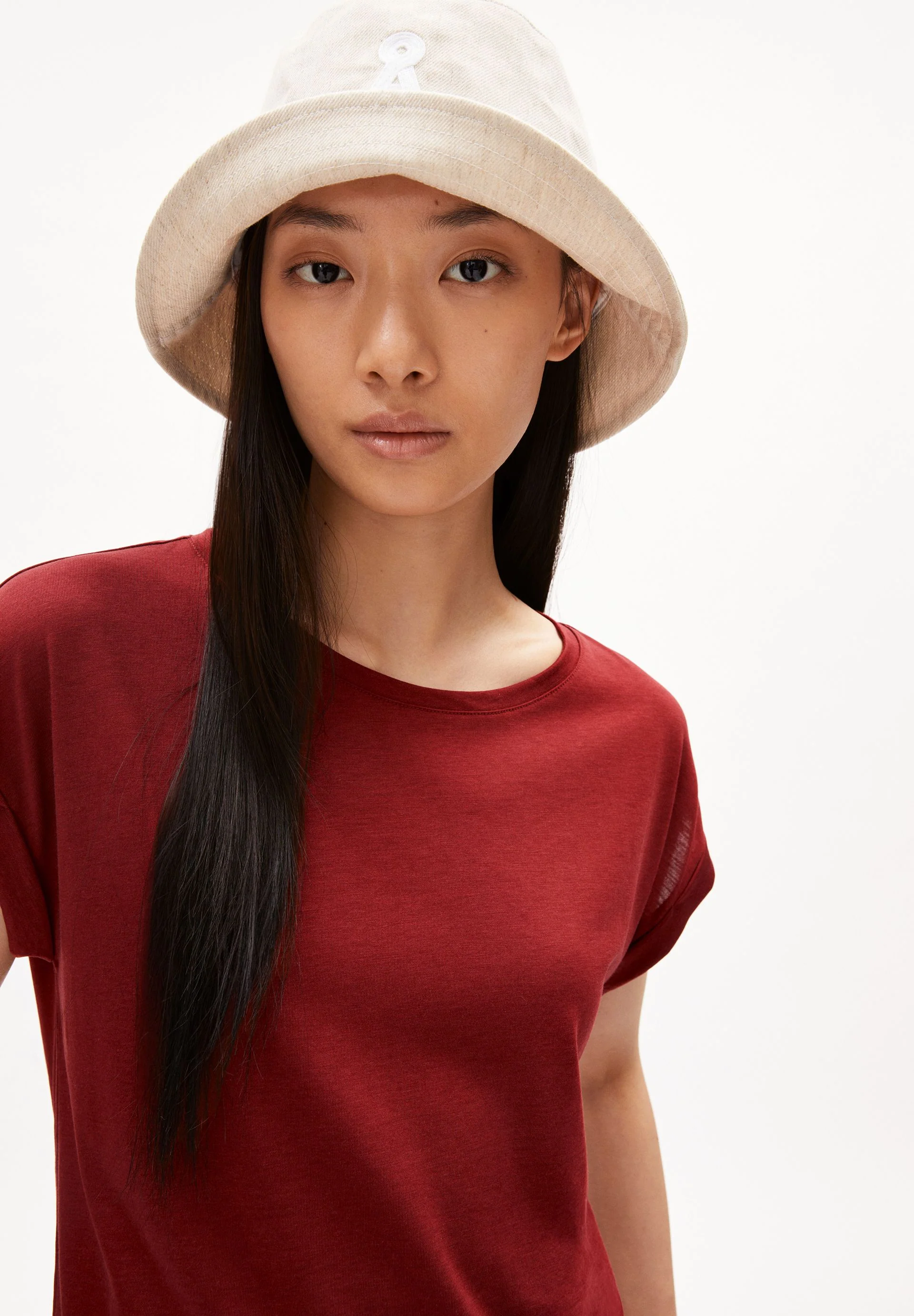 JILAANA T-SHIRT | dark crimson - Image 3