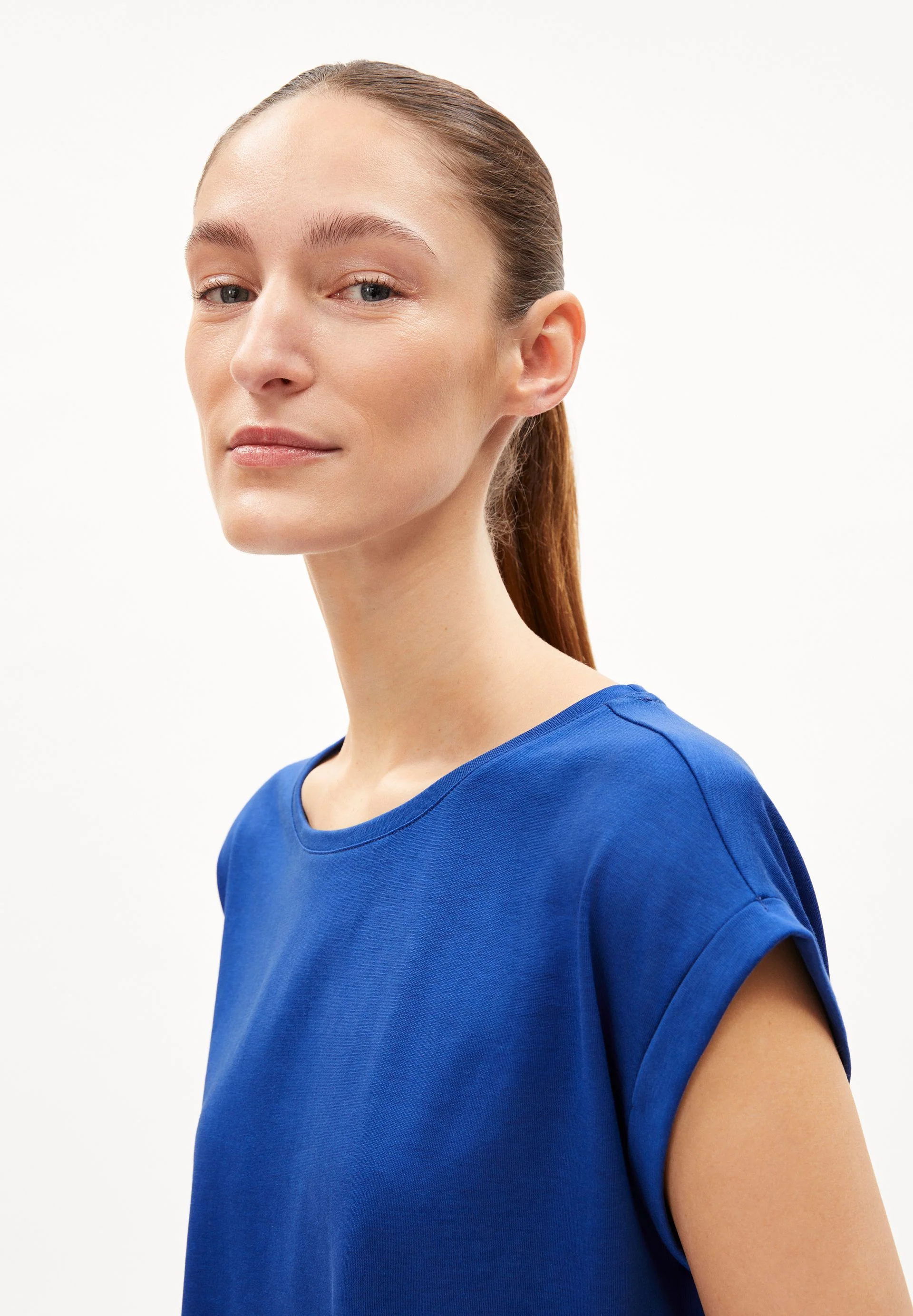 JILAANA T-SHIRT | dynamo blue - Image 3