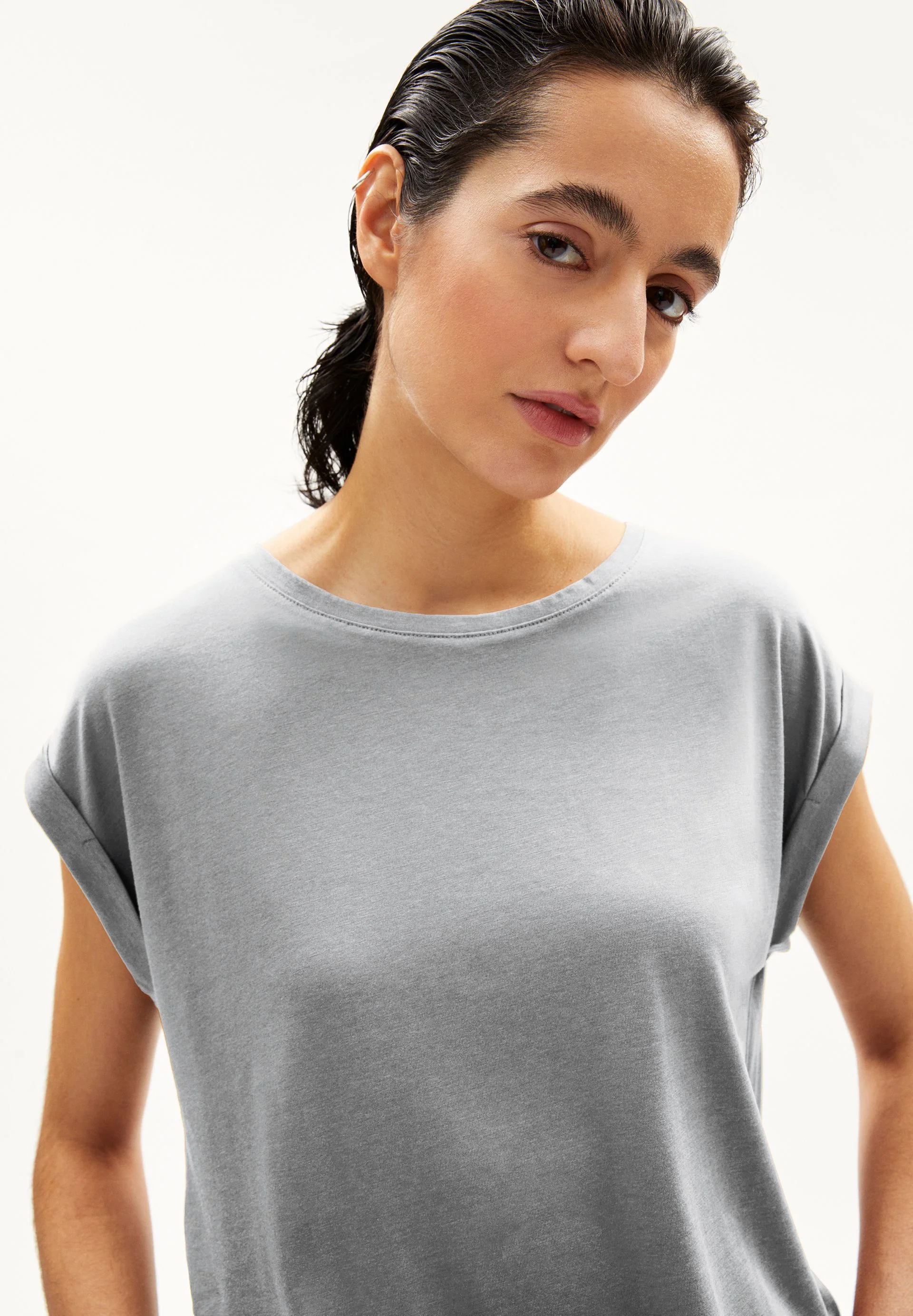 JILAANA T-SHIRT | mid grey melange - Image 3