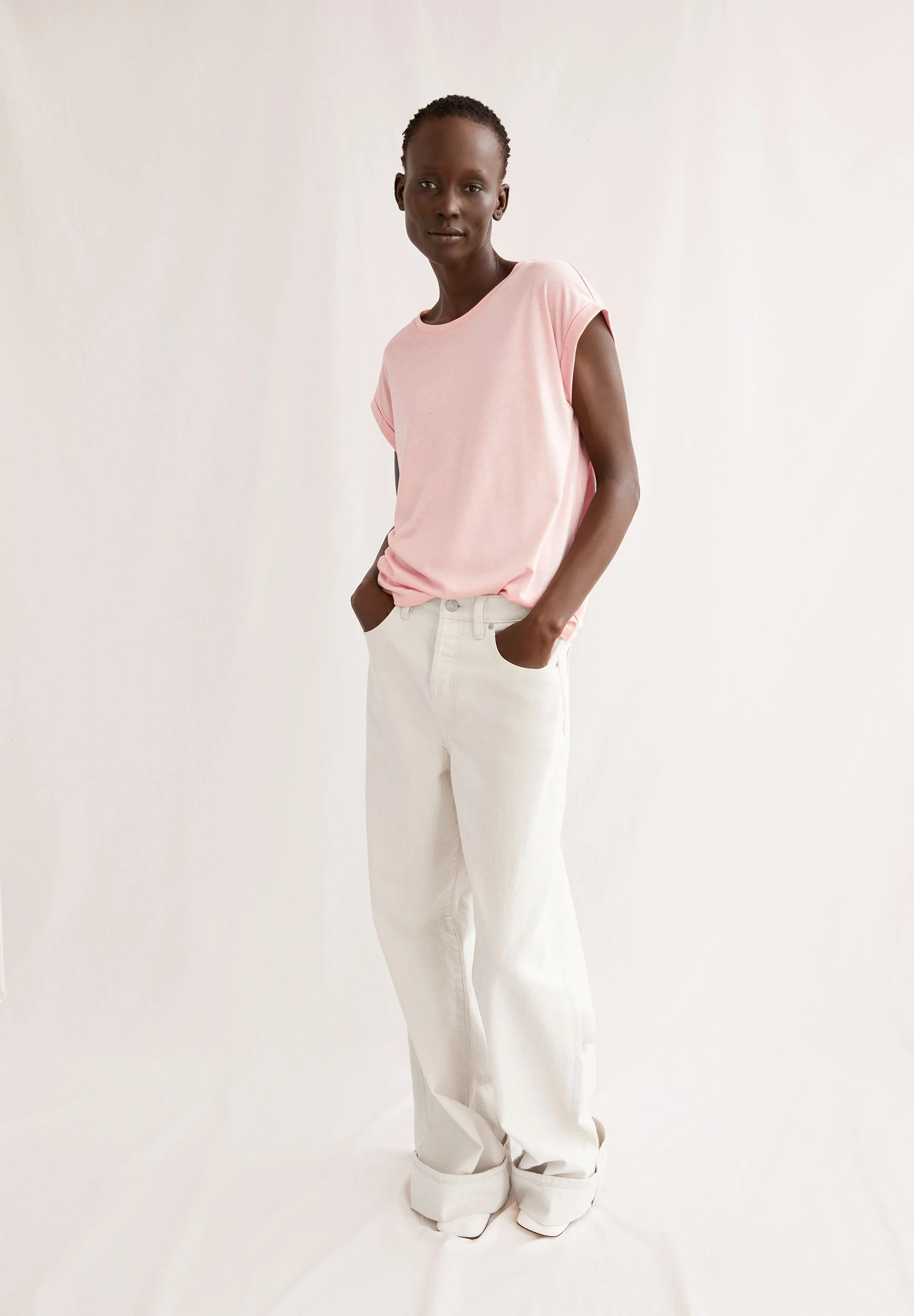 JILAANA T-SHIRT | rosalilly - Image 4