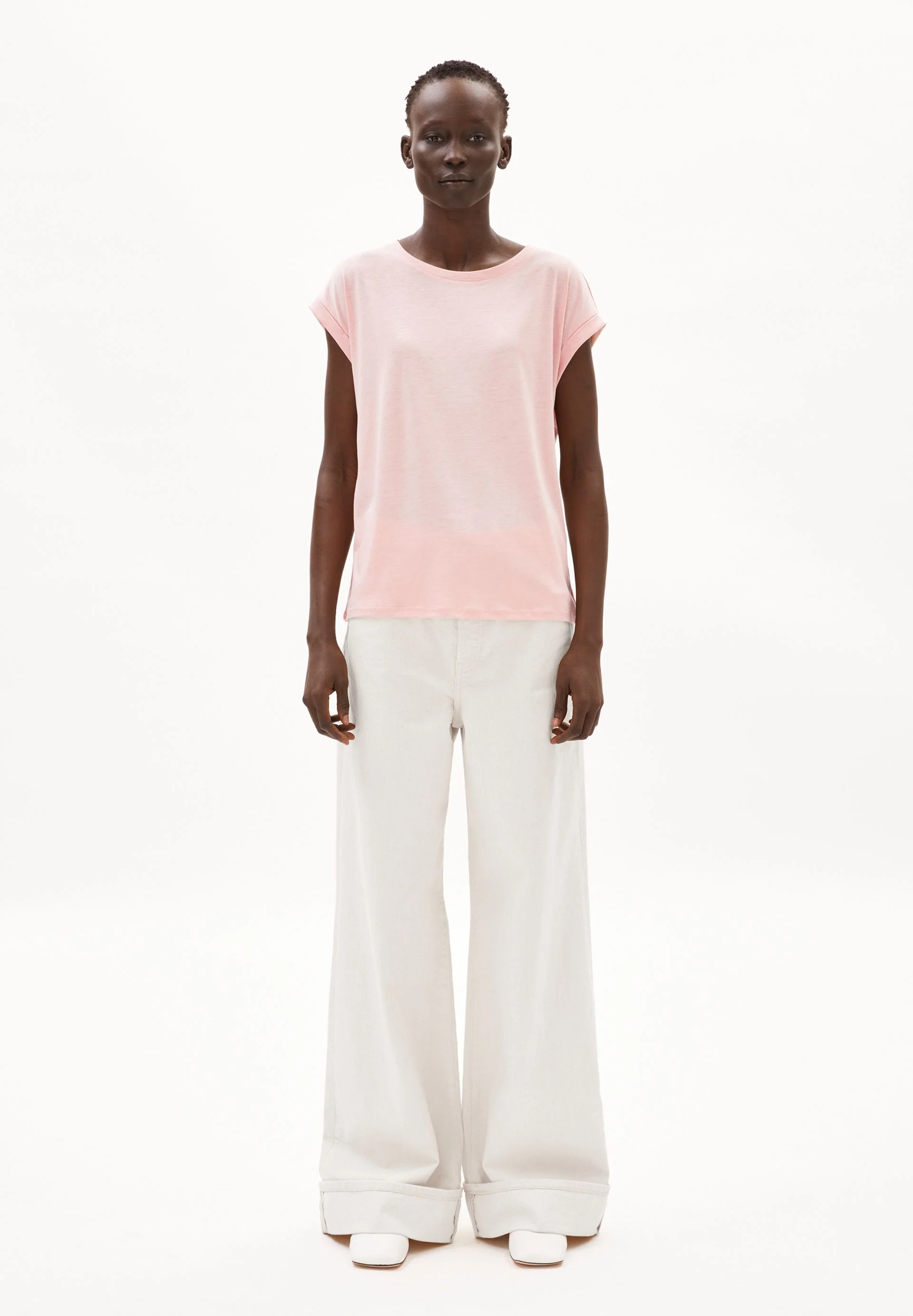JILAANA T-SHIRT | rosalilly - Image 5