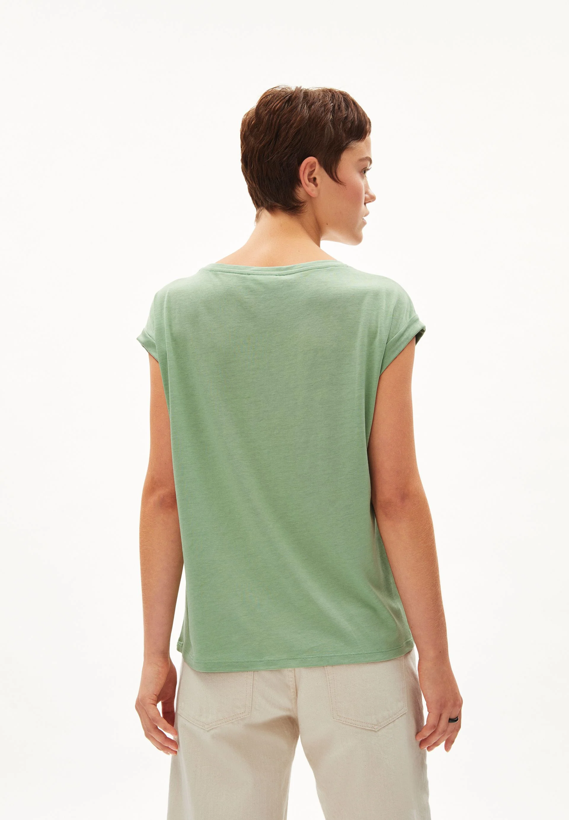 JILAANA T-SHIRT | smith green - Image 2