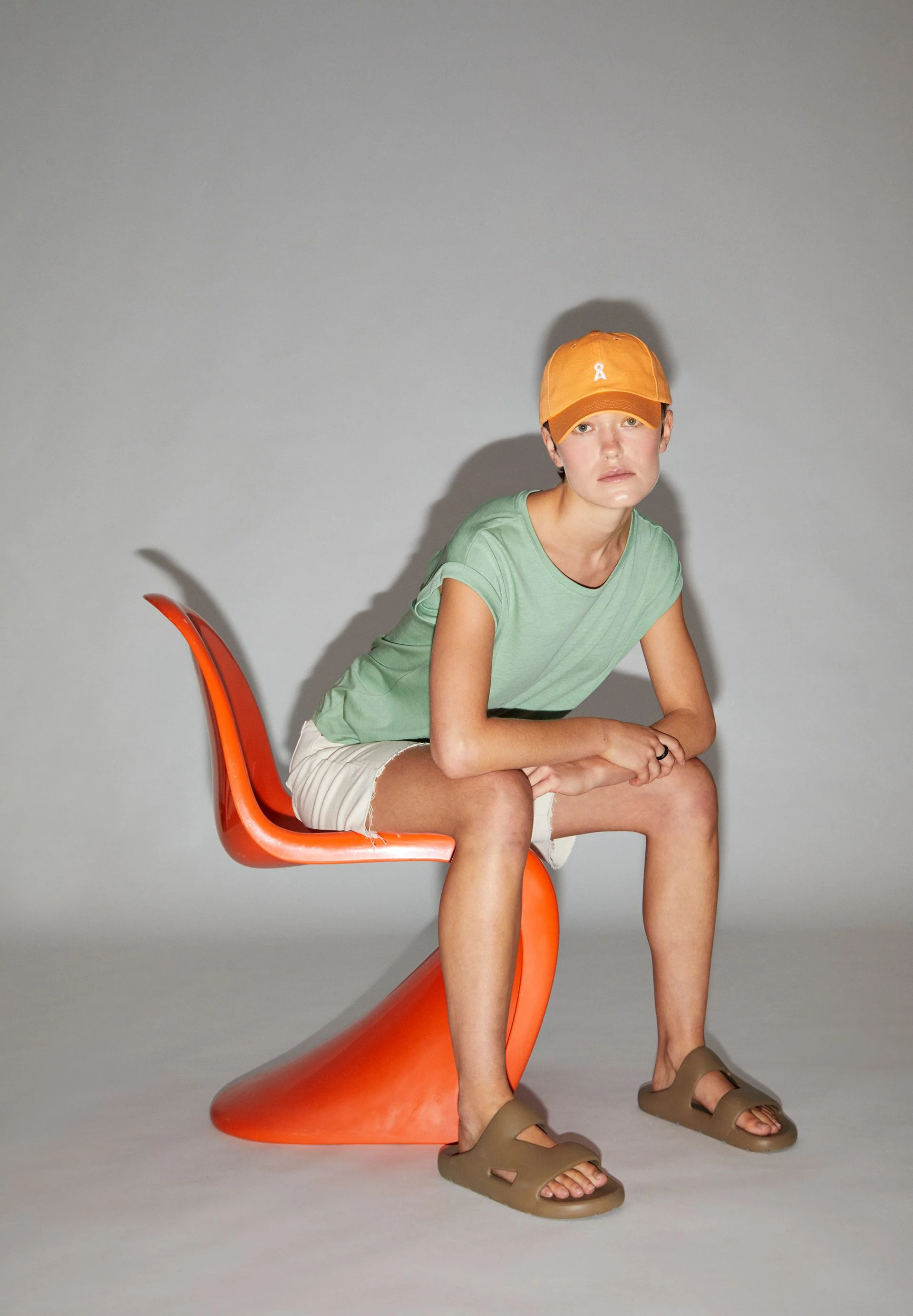 JILAANA T-SHIRT | smith green - Image 4