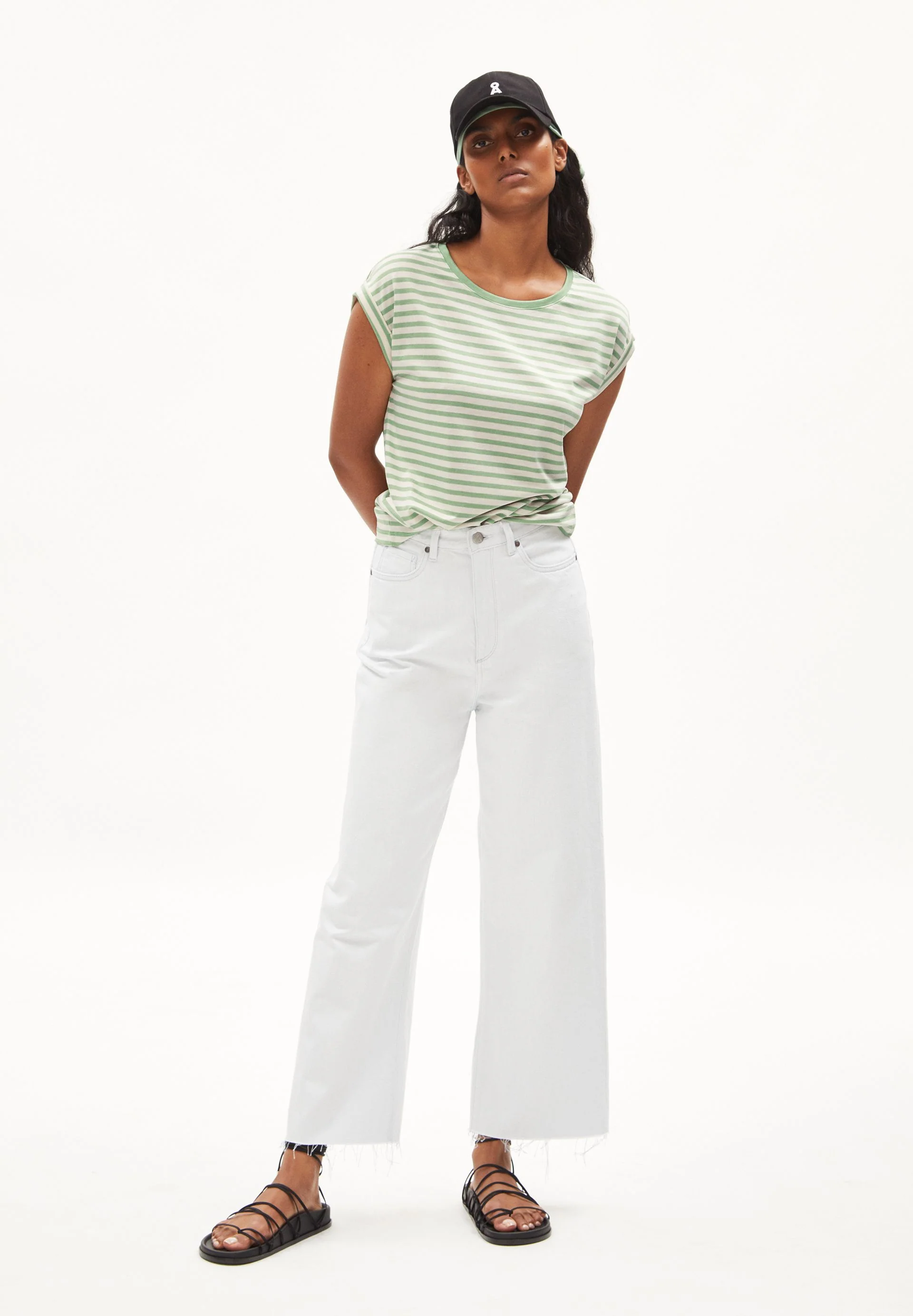 JILAANA STRIPES | smith green-oatmilk - Image 5