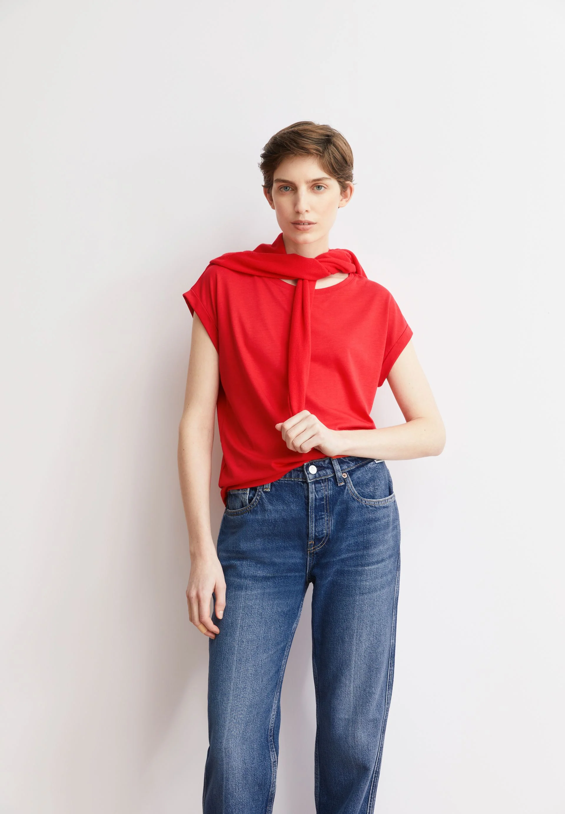 JILAANA T-SHIRT | mars red - Image 4