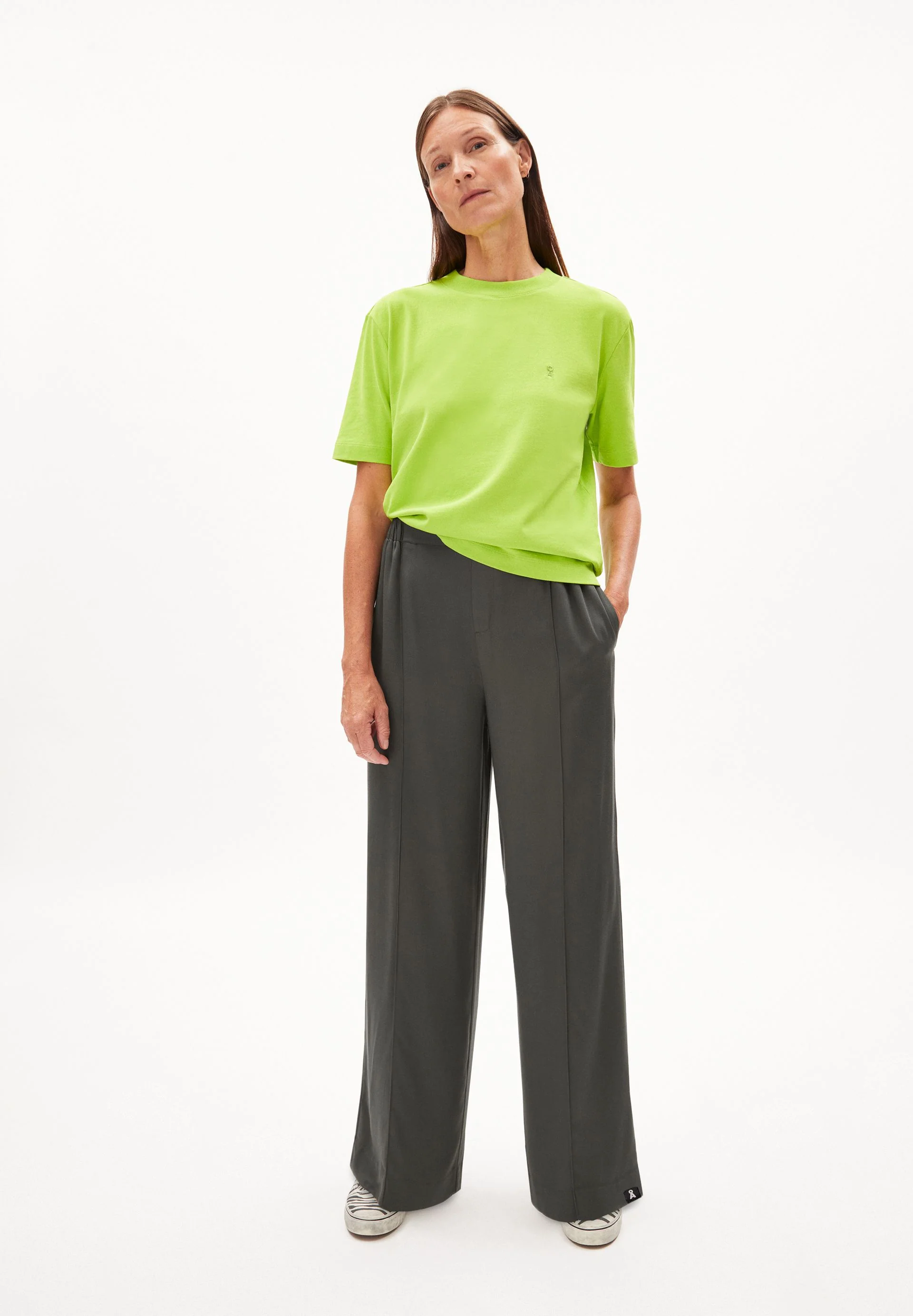 JONVAALIE HOSE | space steel - Image 5