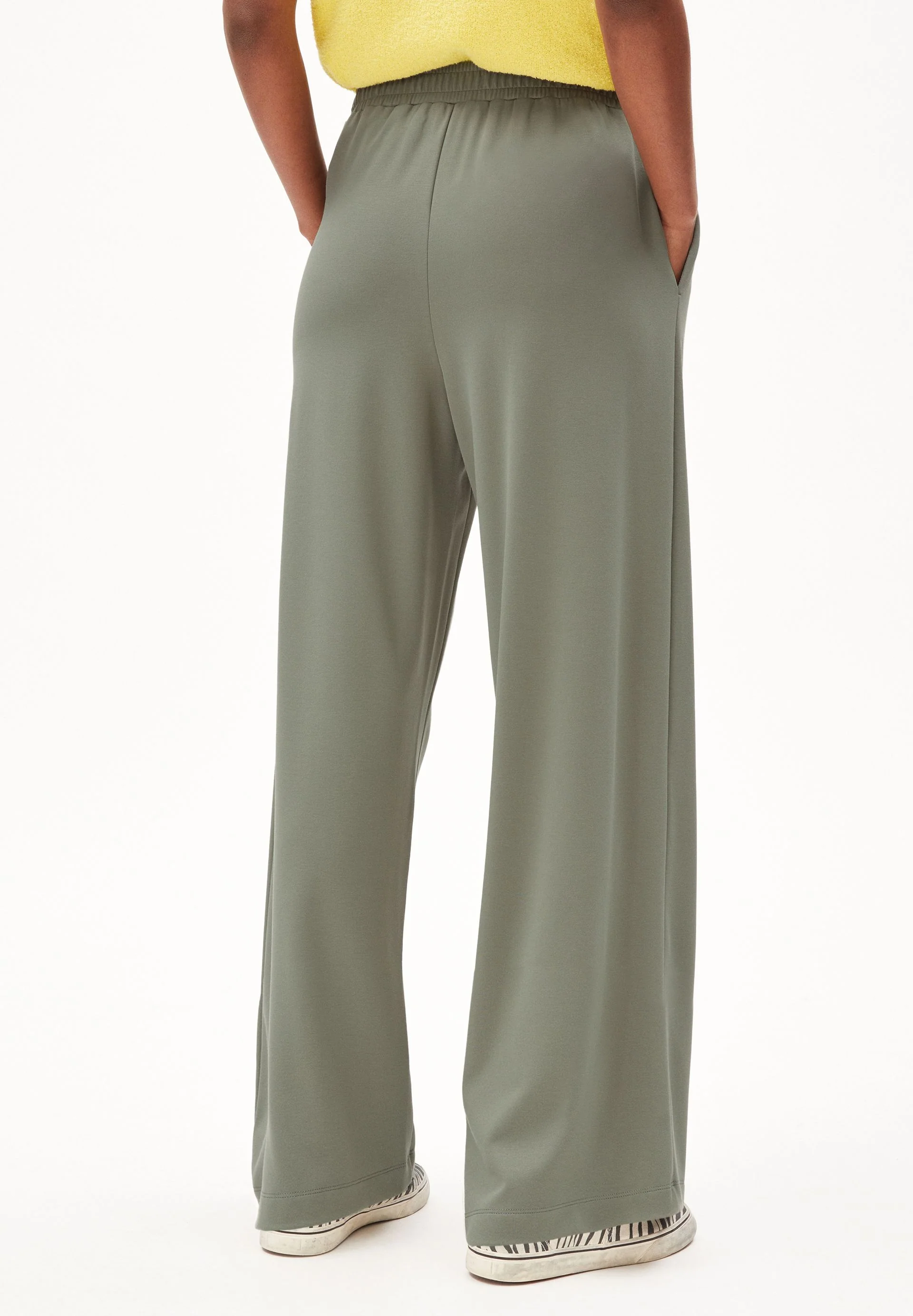 JUANAA PUNTO | grey green - Image 2