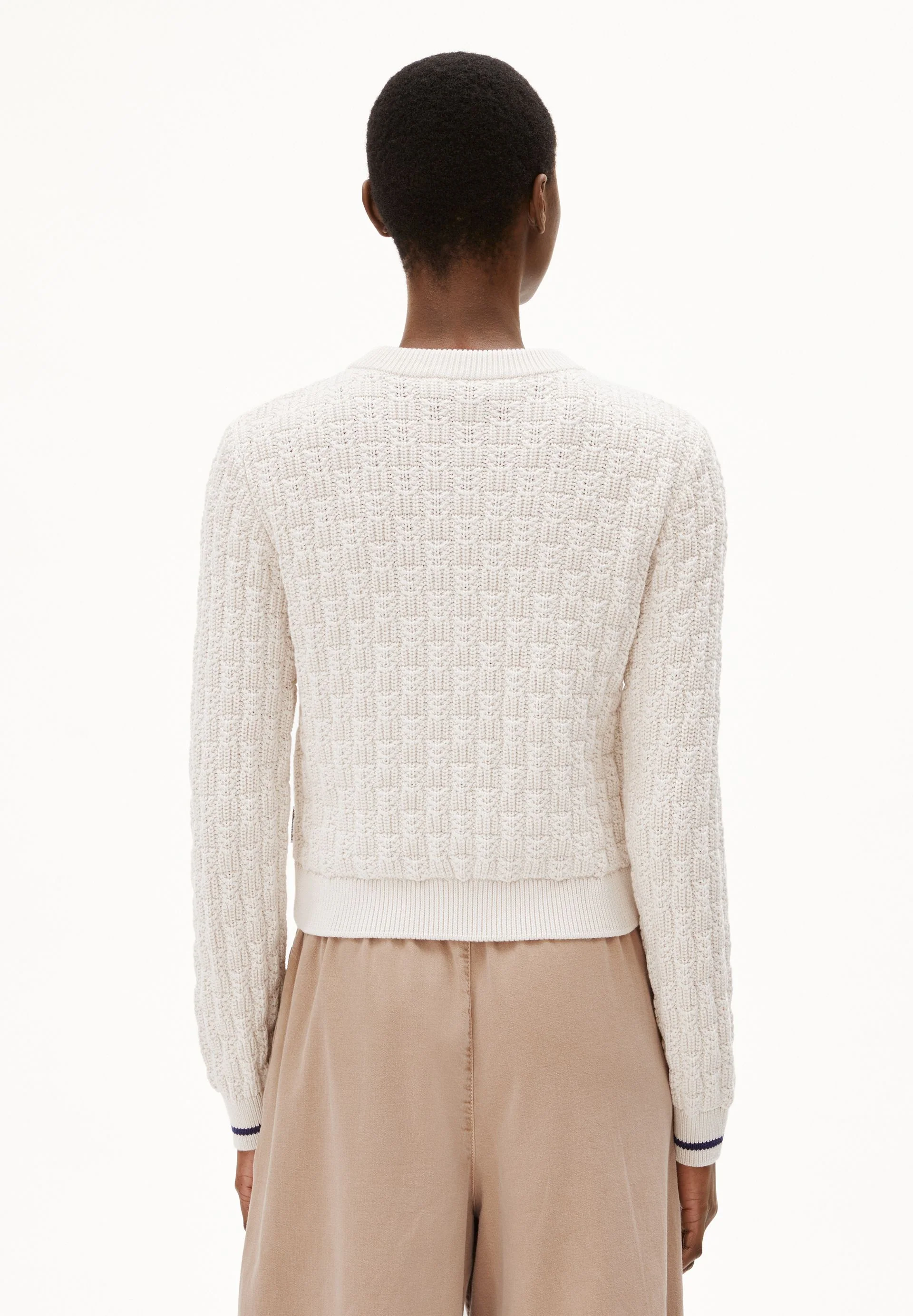 JULIAANAS STRUCTURE STRICKJACKE | oatmilk - Image 2