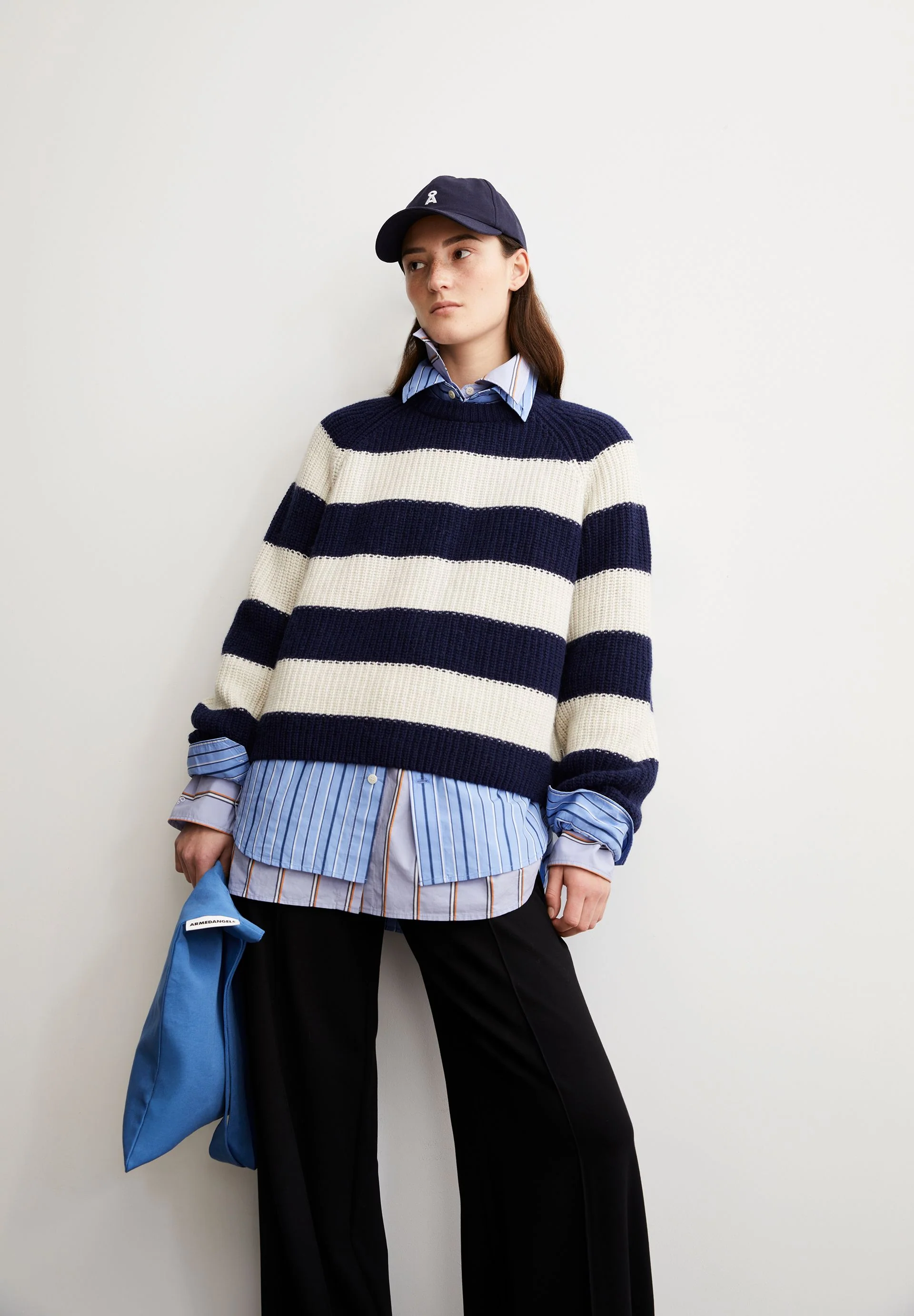 KAAGI STRIPES STRICKPULLOVER | tinted navy - Image 4