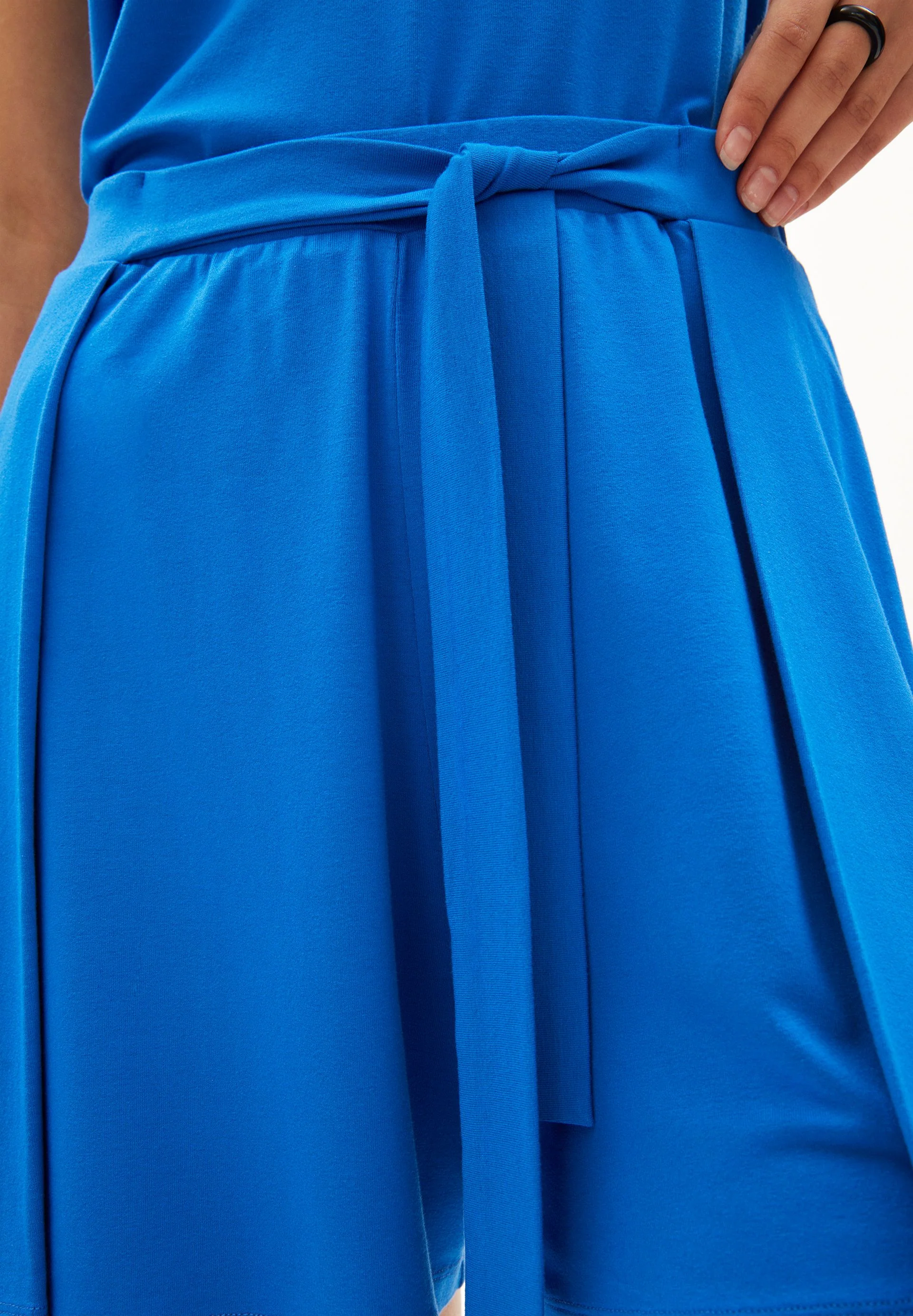KAARO LI | warm blue - Image 3