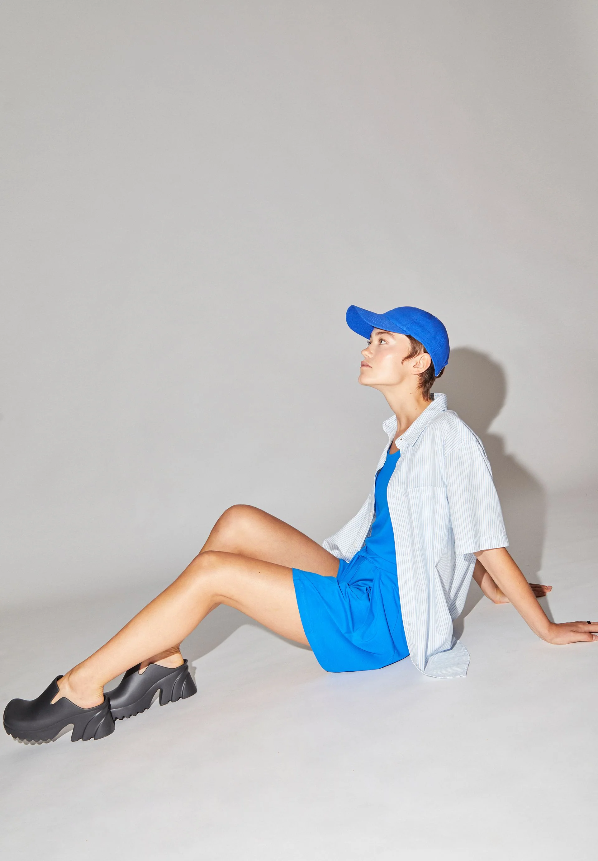 KAARO LI | warm blue - Image 4