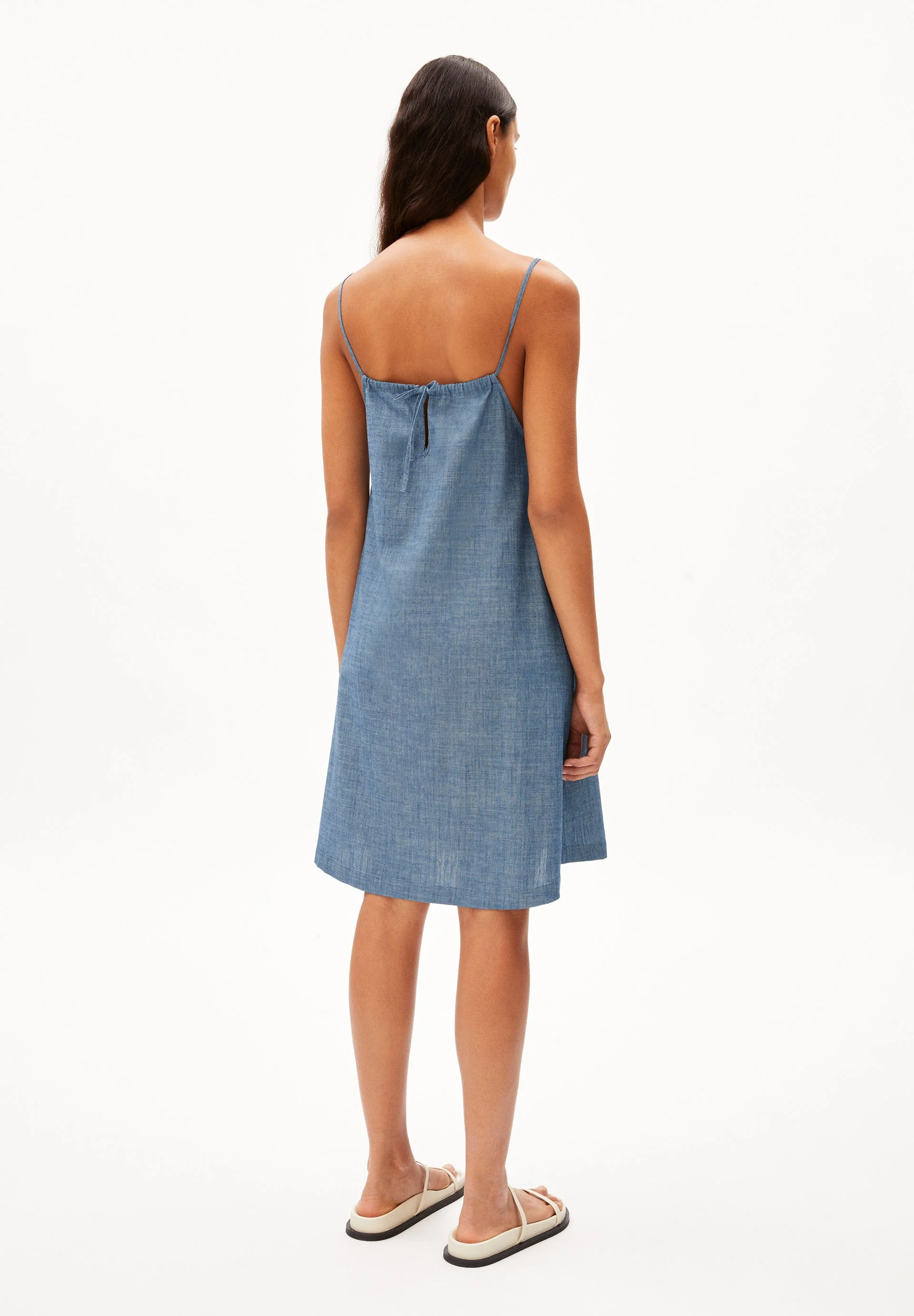 KARISSAA CHAMBRAY | butterfly - Image 2
