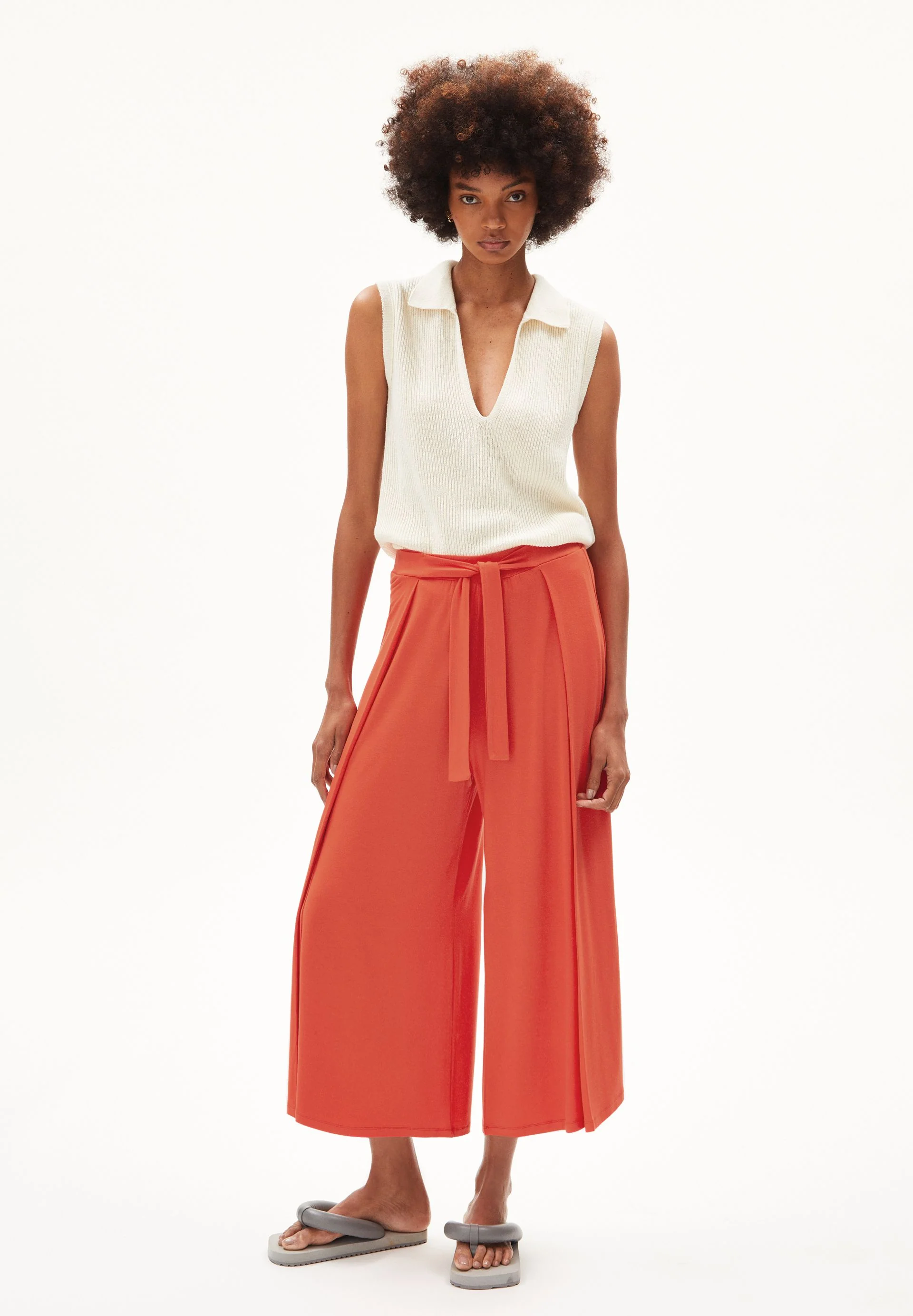 KARO LINAA SOLID | hibiscus - Image 5