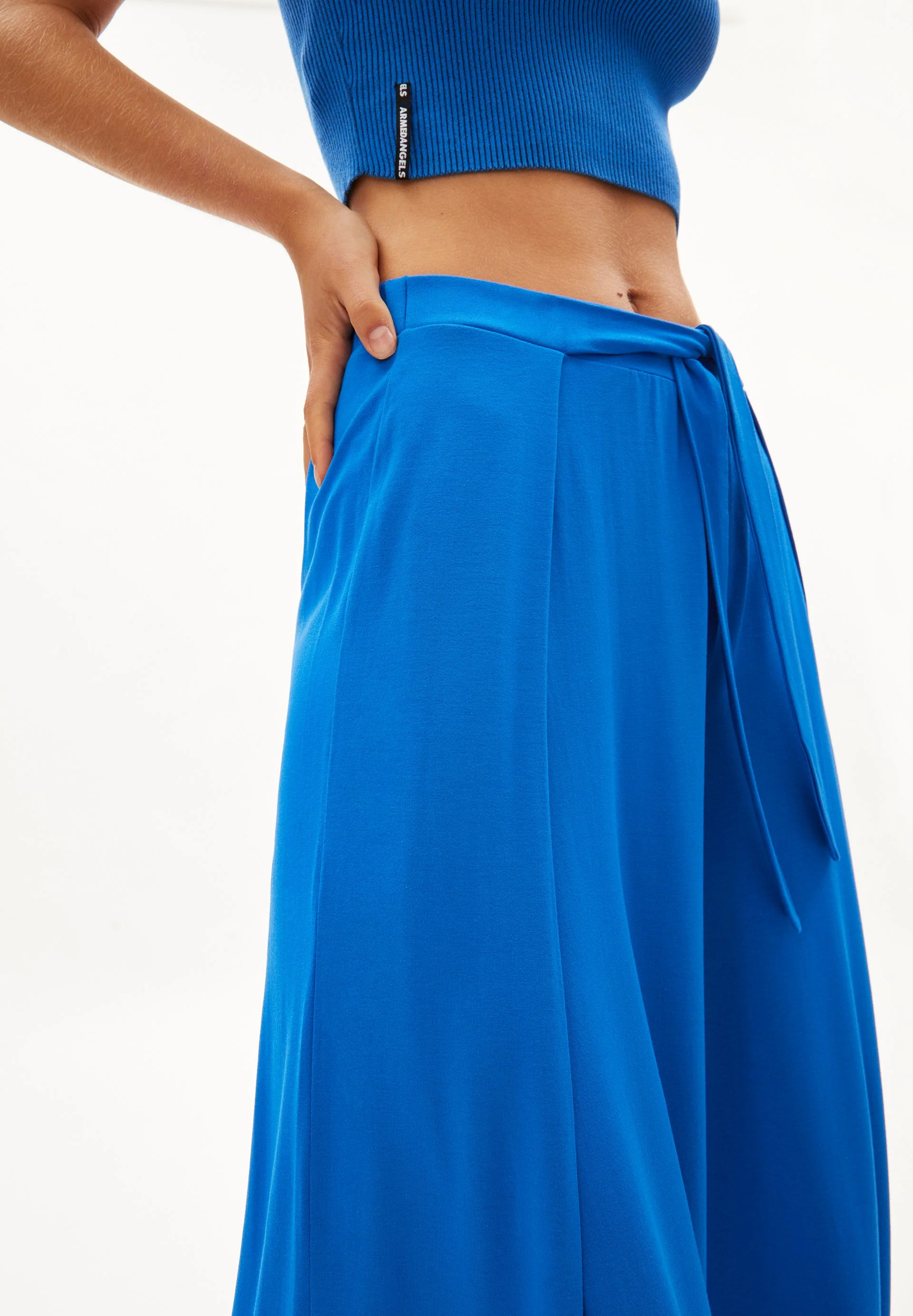 KARO LINAA SOLID | warm blue - Image 3