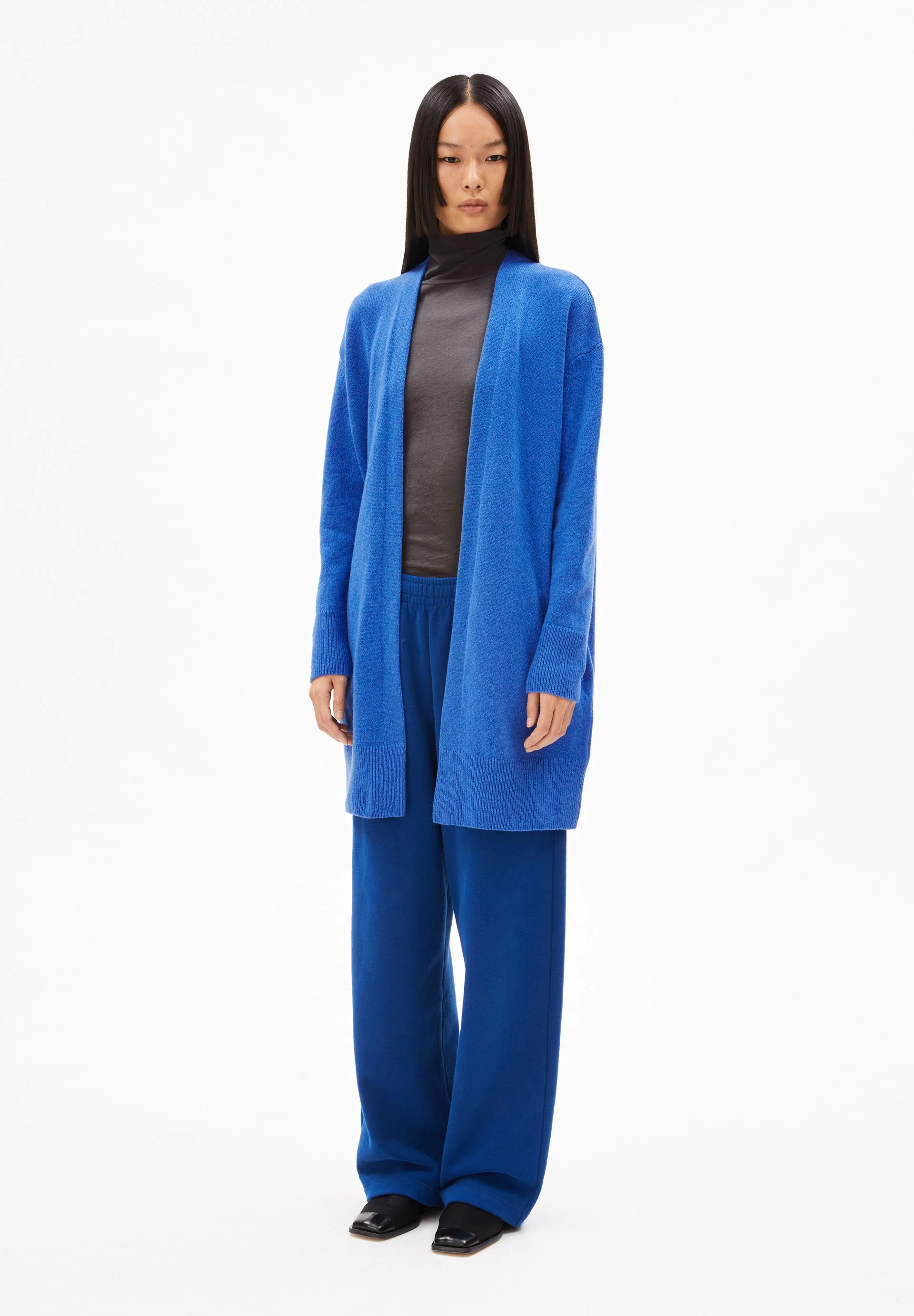 KASSANDRAA | warm blue - Image 5