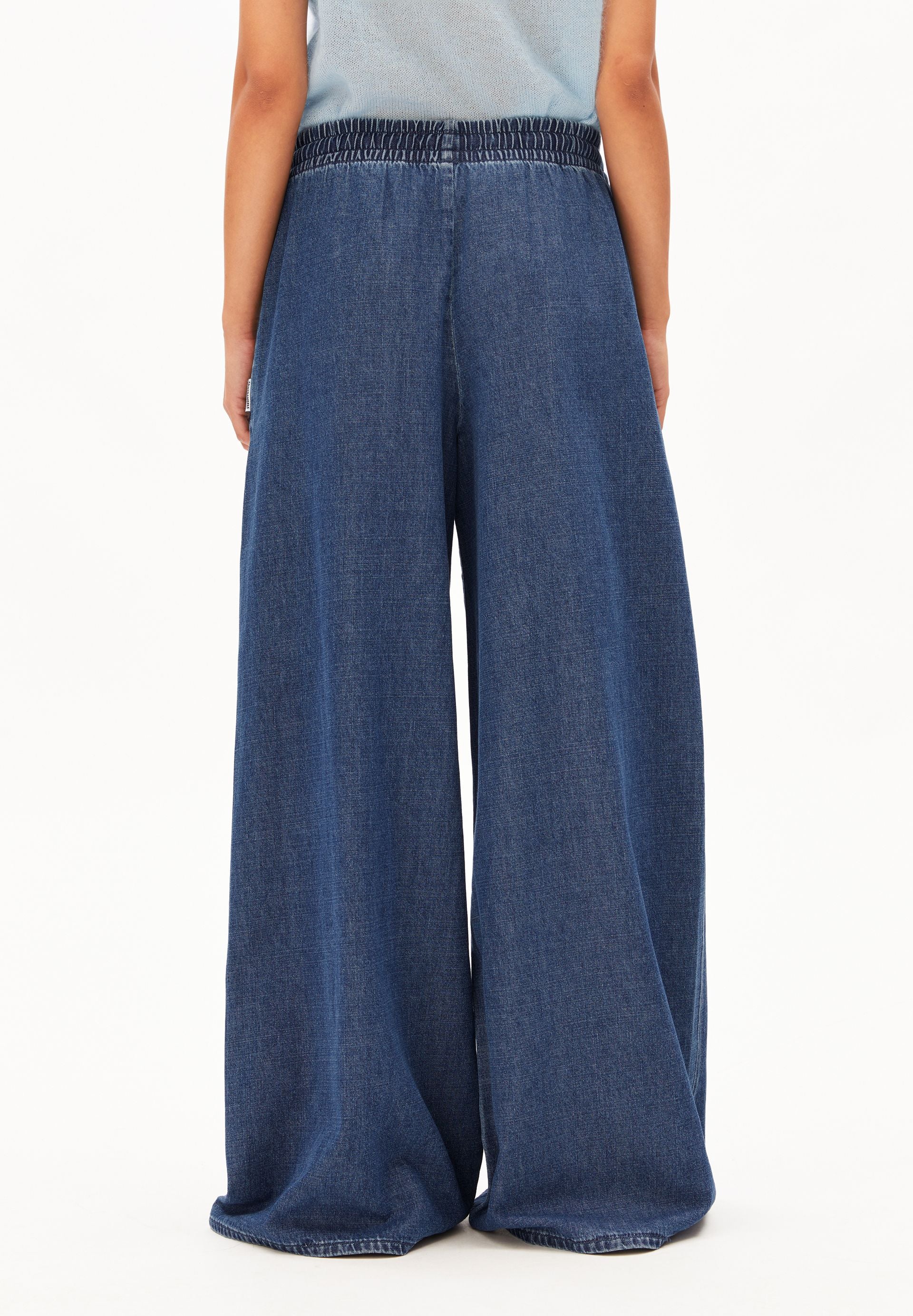 KELAANI JEANSHOSE | eau - Image 2