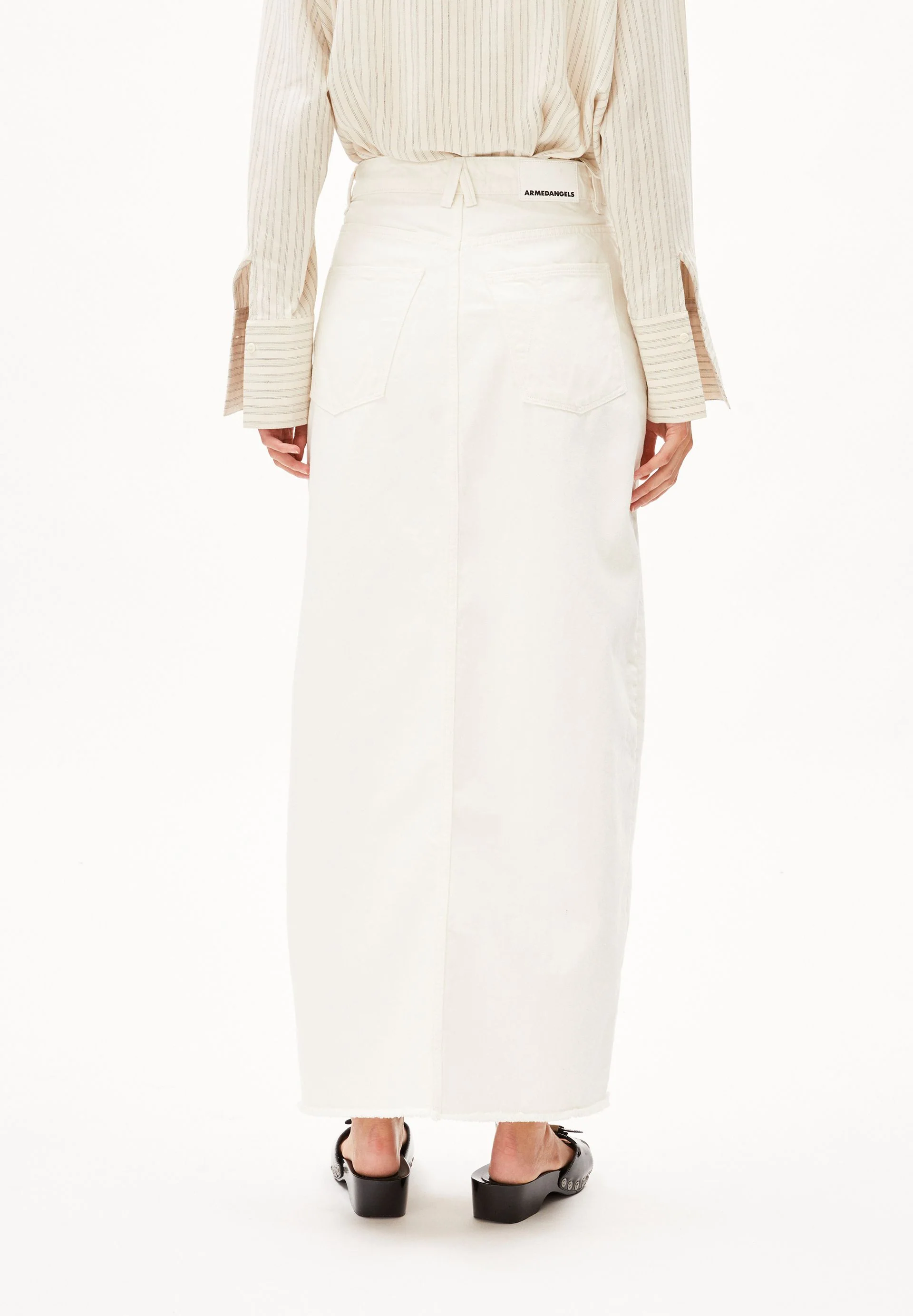 KITAARI DEMI | white - Image 2