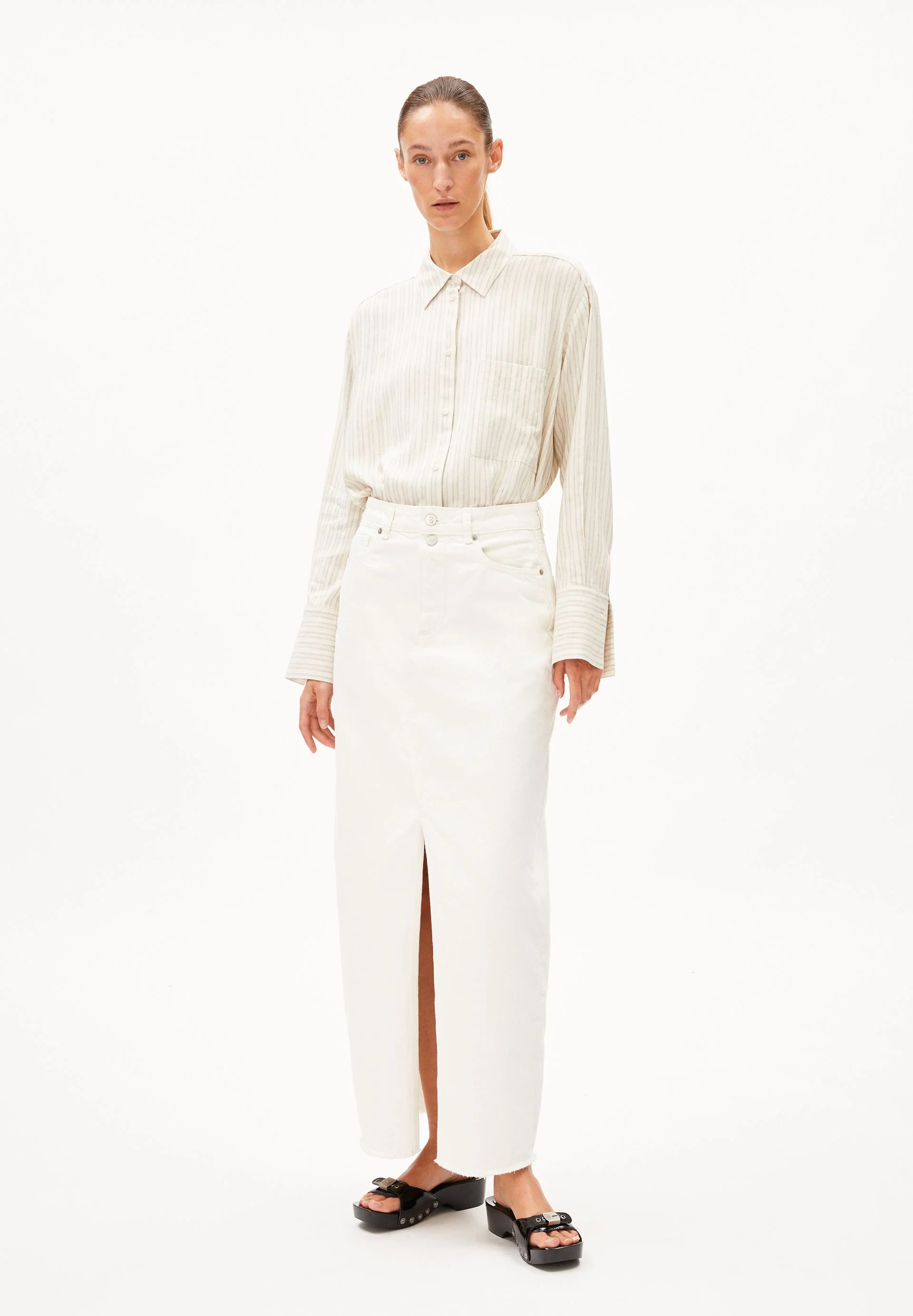 KITAARI DEMI | white - Image 5