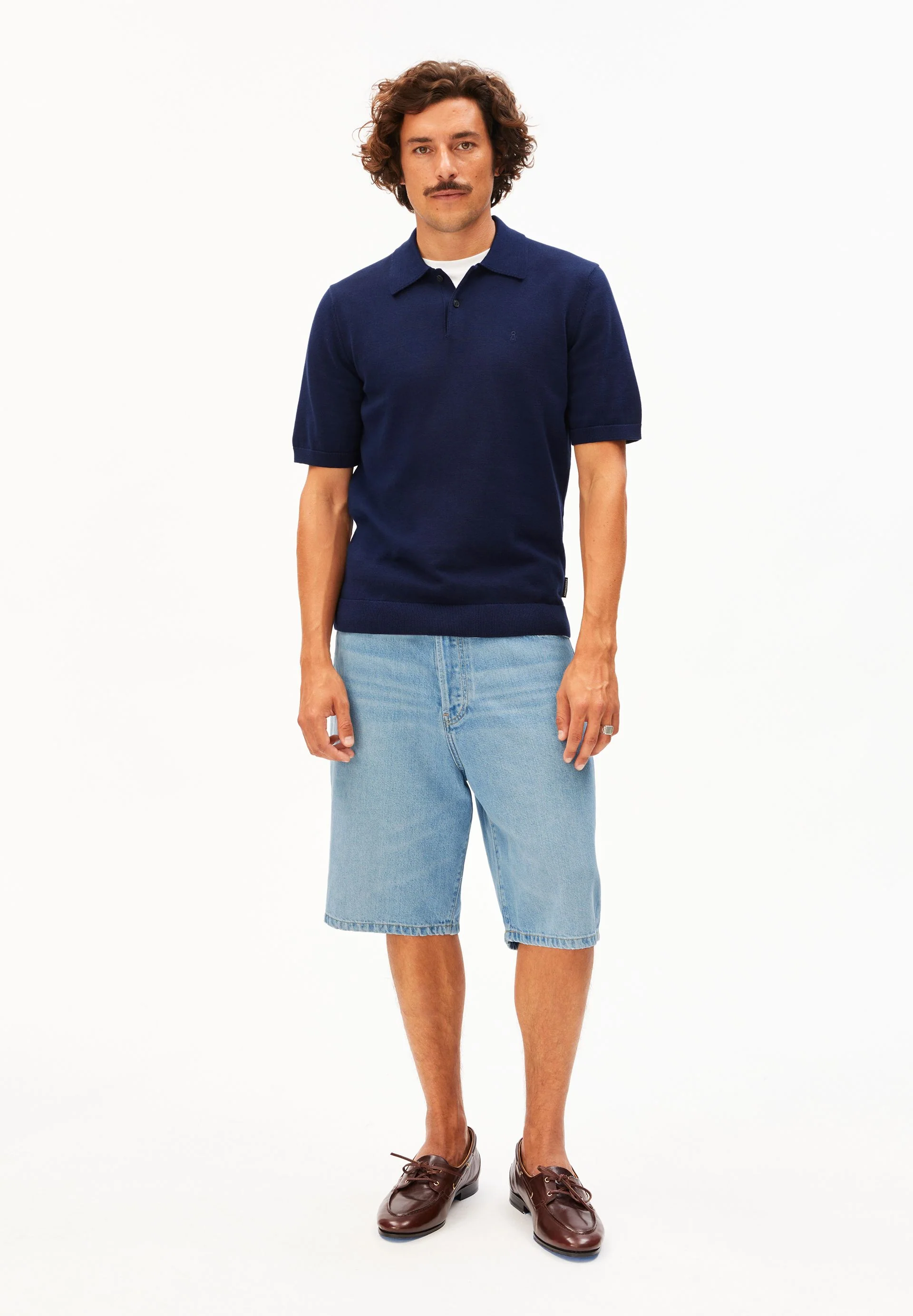 KURZÄRMLIGES STRICKPOLOSHIRT | tinted navy - Image 5