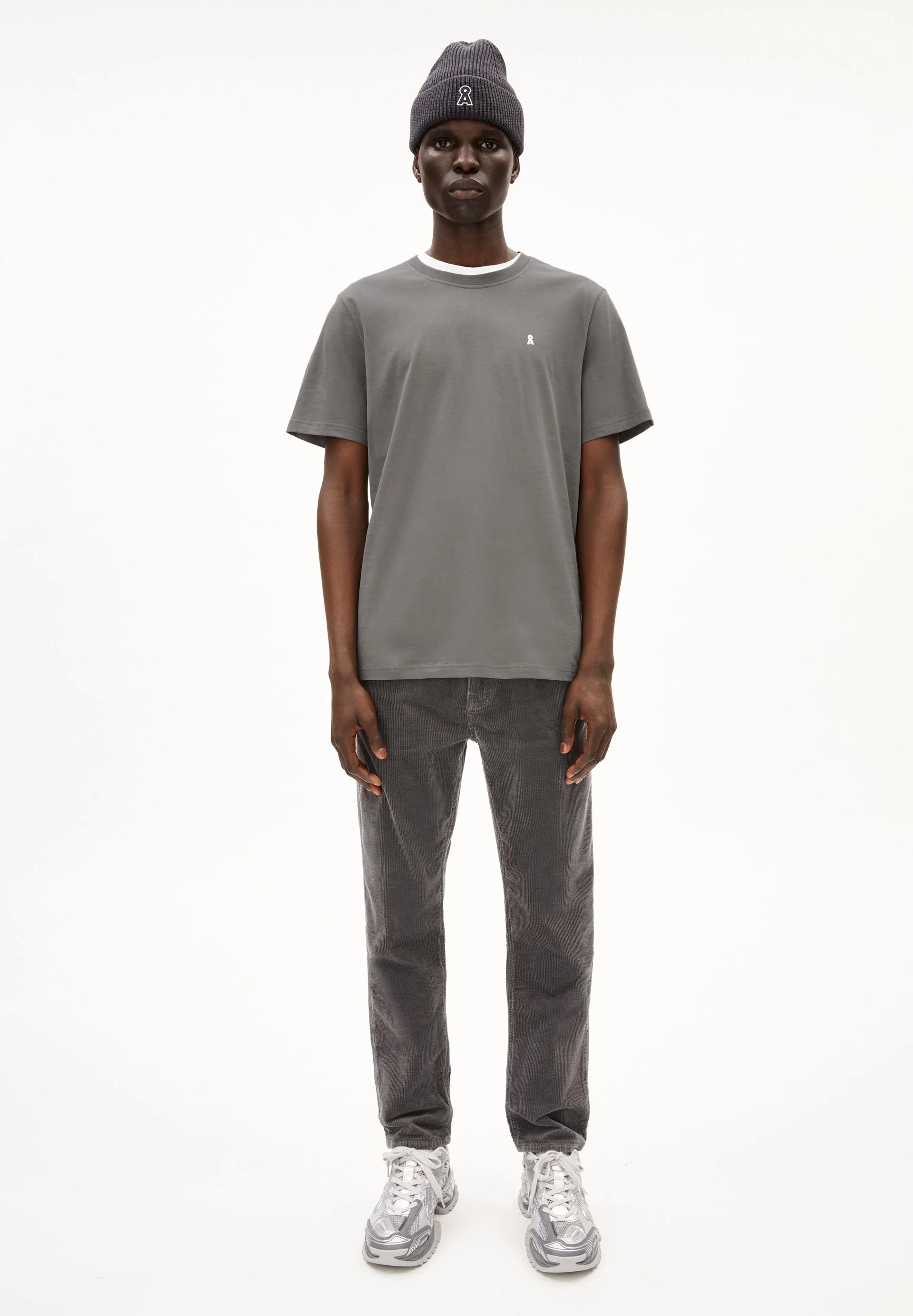 LAARON T-SHIRT | iron cast - Image 5