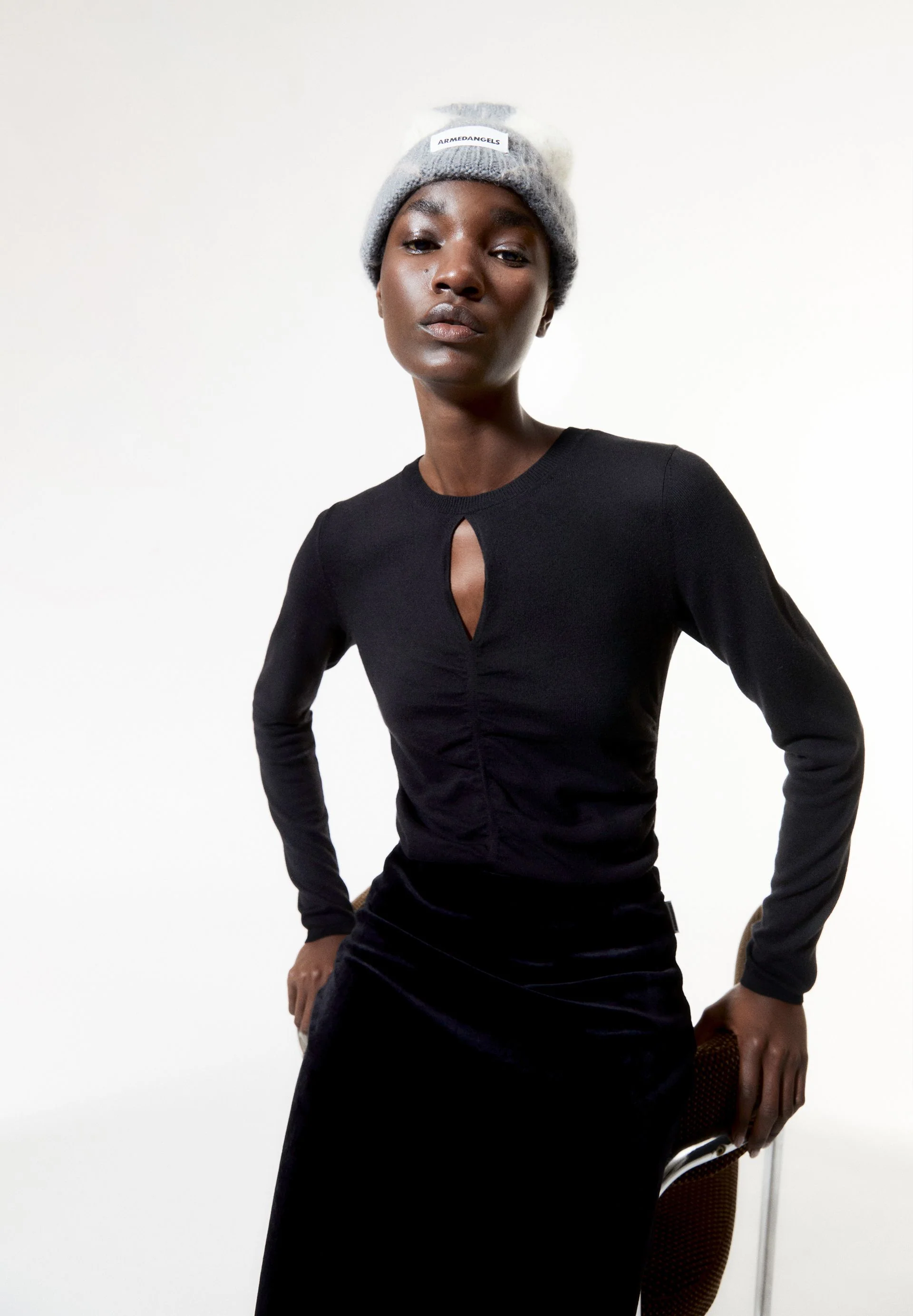 LALEAA FESTIVE | black - Image 4